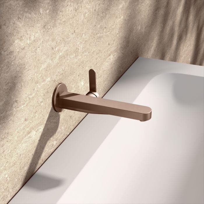 Moderner Waschtischmischer in Rotgold