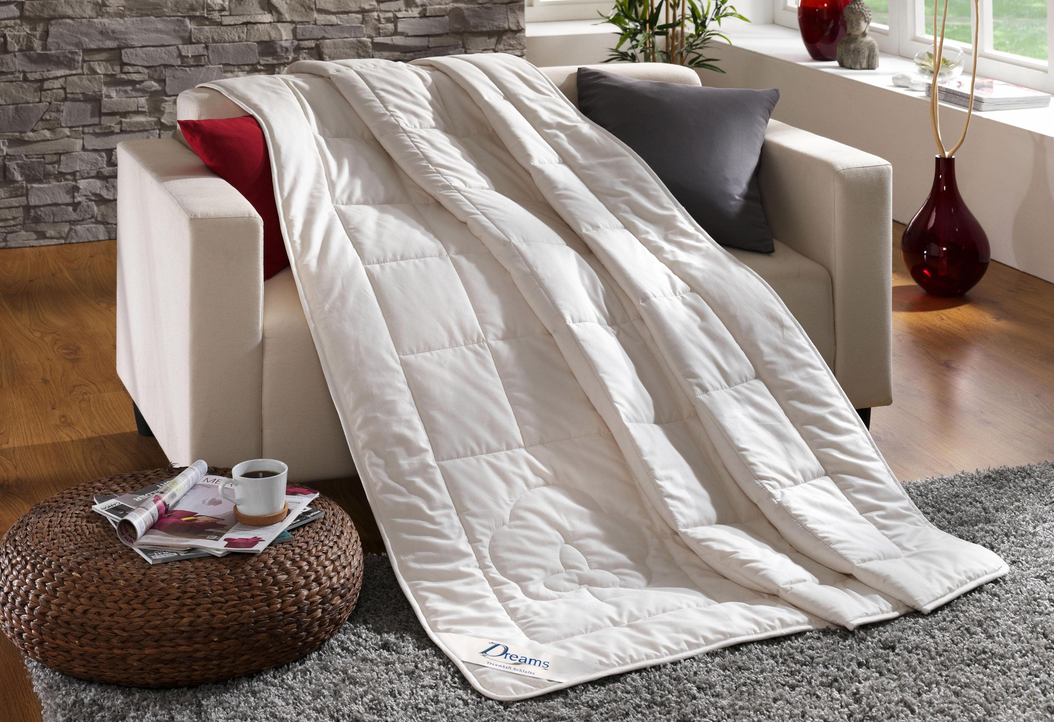 Weißes Sommer-Steppbett aus Baumwolle, 240x220 cm