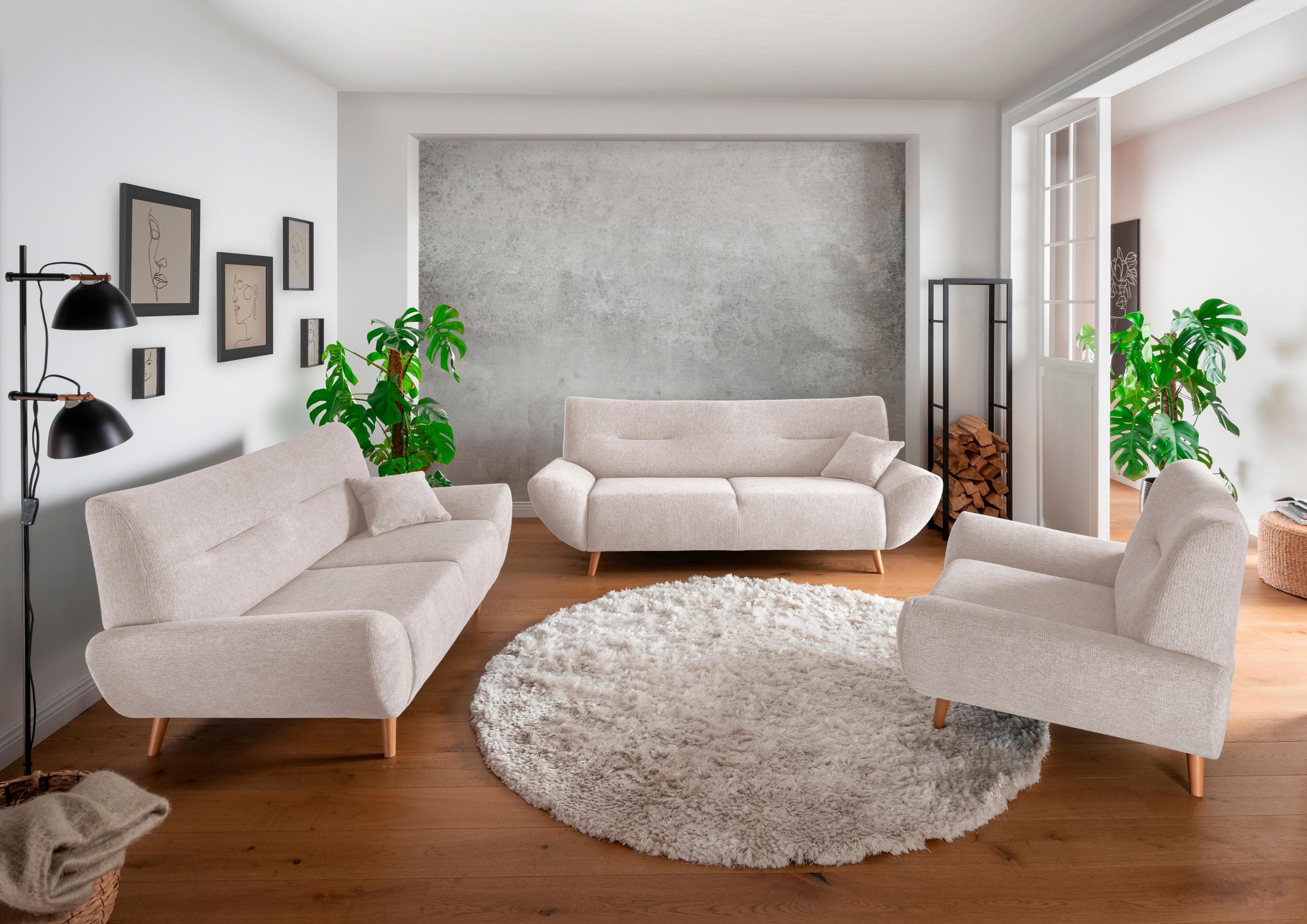 3-teilige Polstergarnitur in verschiedenen Stoffen - mit Sessel und Zierkissen