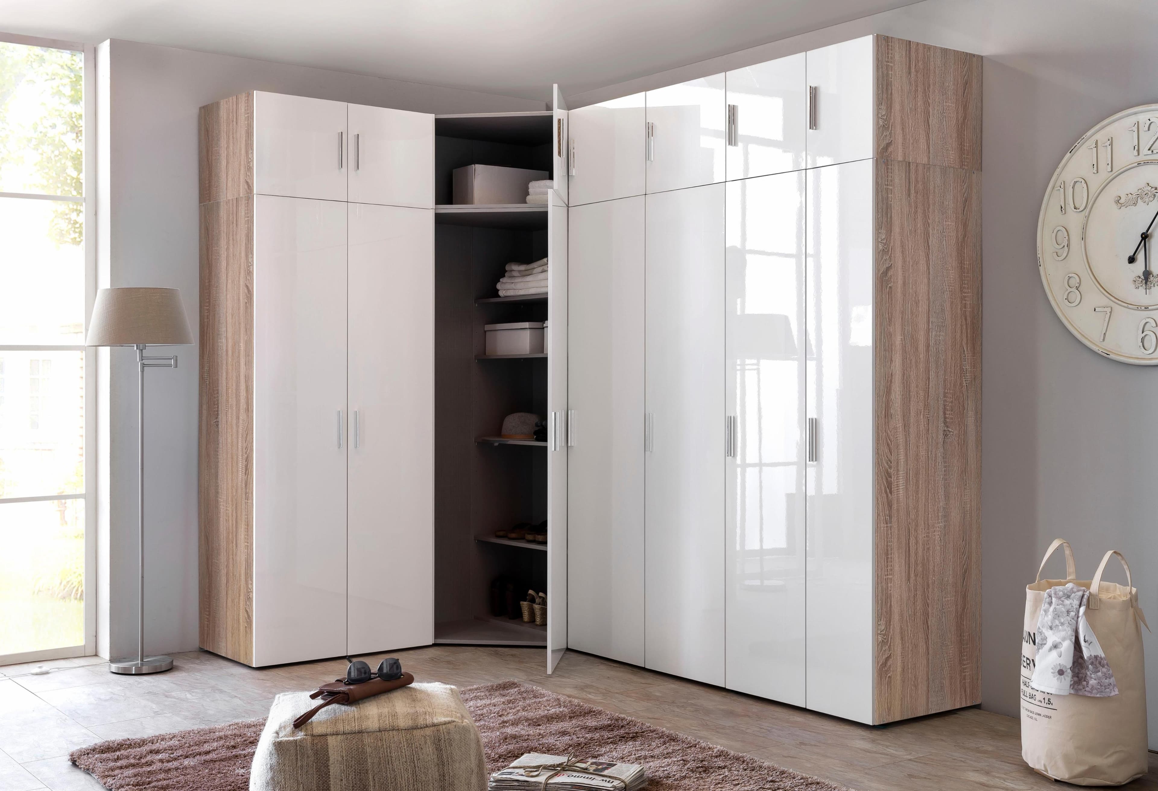 Wimex Kleiderschrank Malta - Modernes Design, Hochglanz Weiß, Alufarbene Griffe