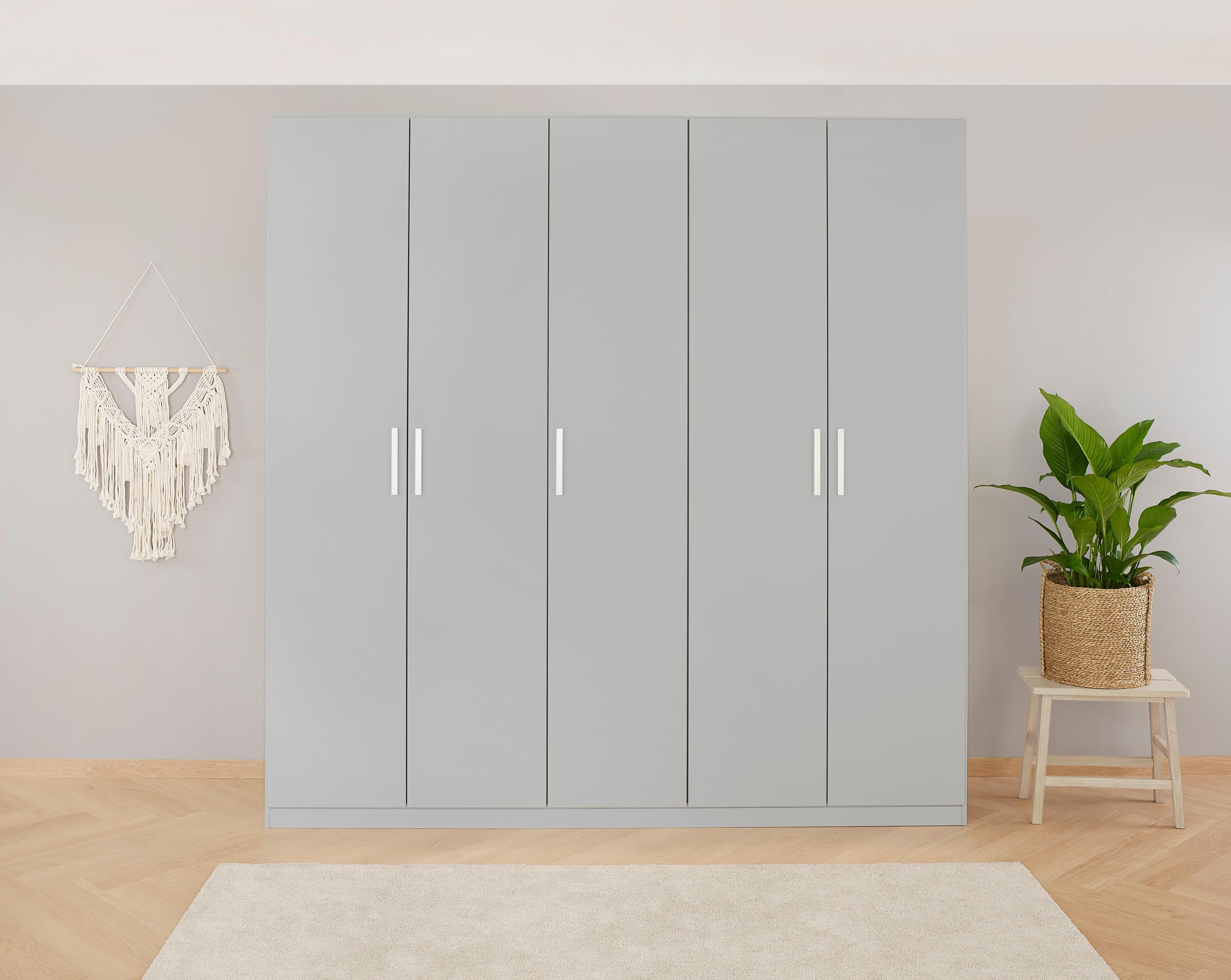 RAUCH KOLUNA Drehtürenschrank Seidengrau mit Innenschubladen