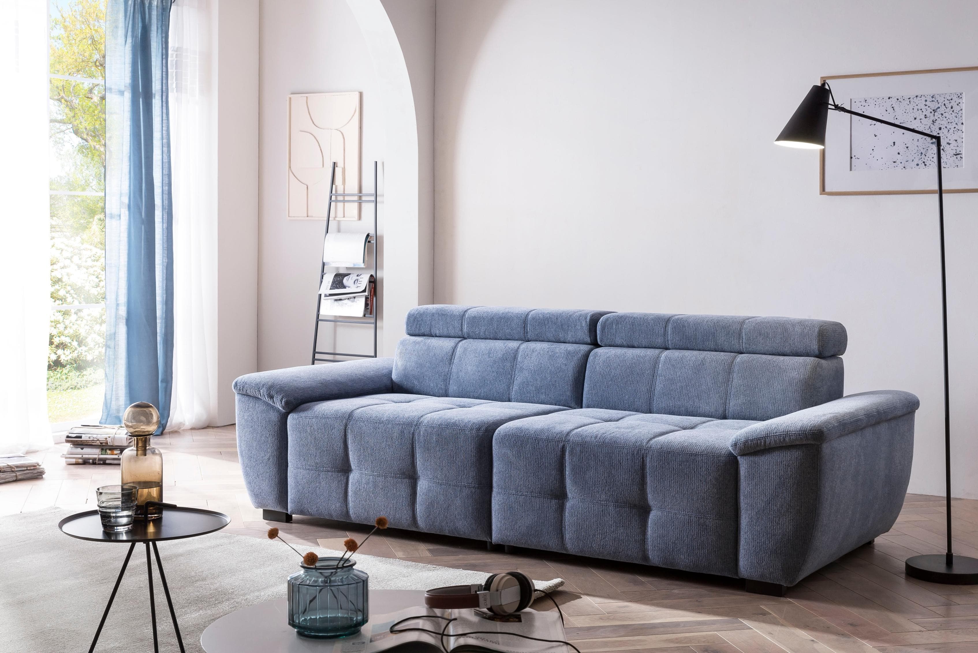 Big-Sofa EXXPO MAVERICK Blau Denim mit verstellbaren Kopfstützen