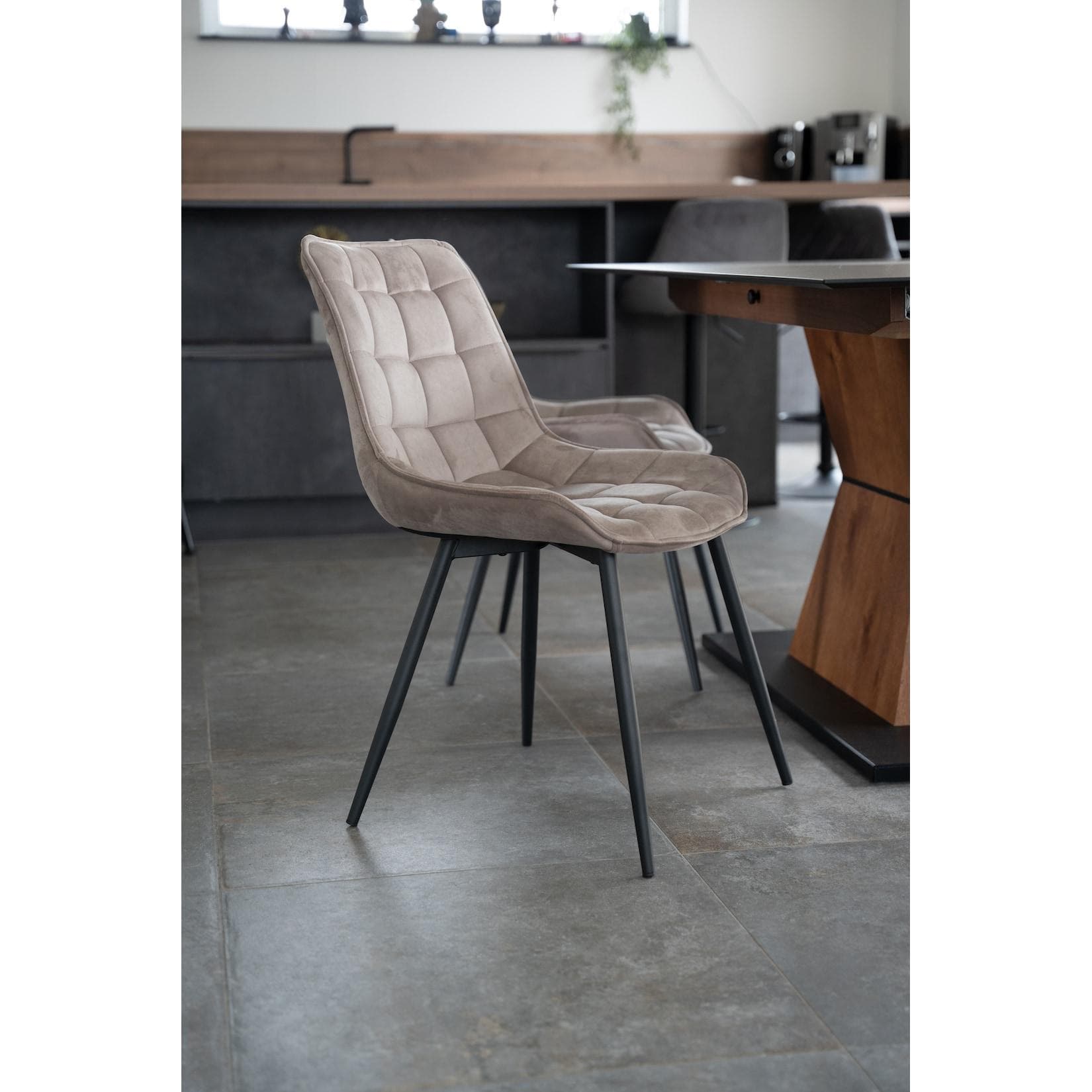 HOME DELUXE Polsterstuhl Esszimmer IKALO 8er Set Samt Hellbraun