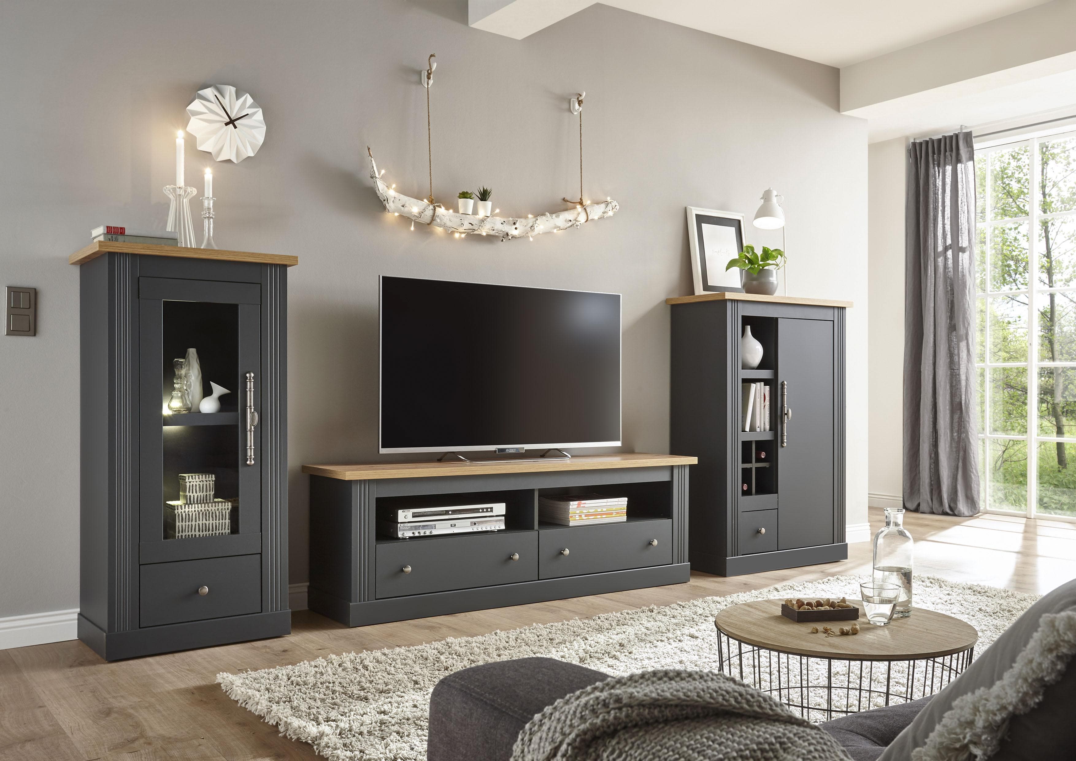 Home Affaire Westminster Wohnwand - Romantischer Landhausstil, Viel Stauraum