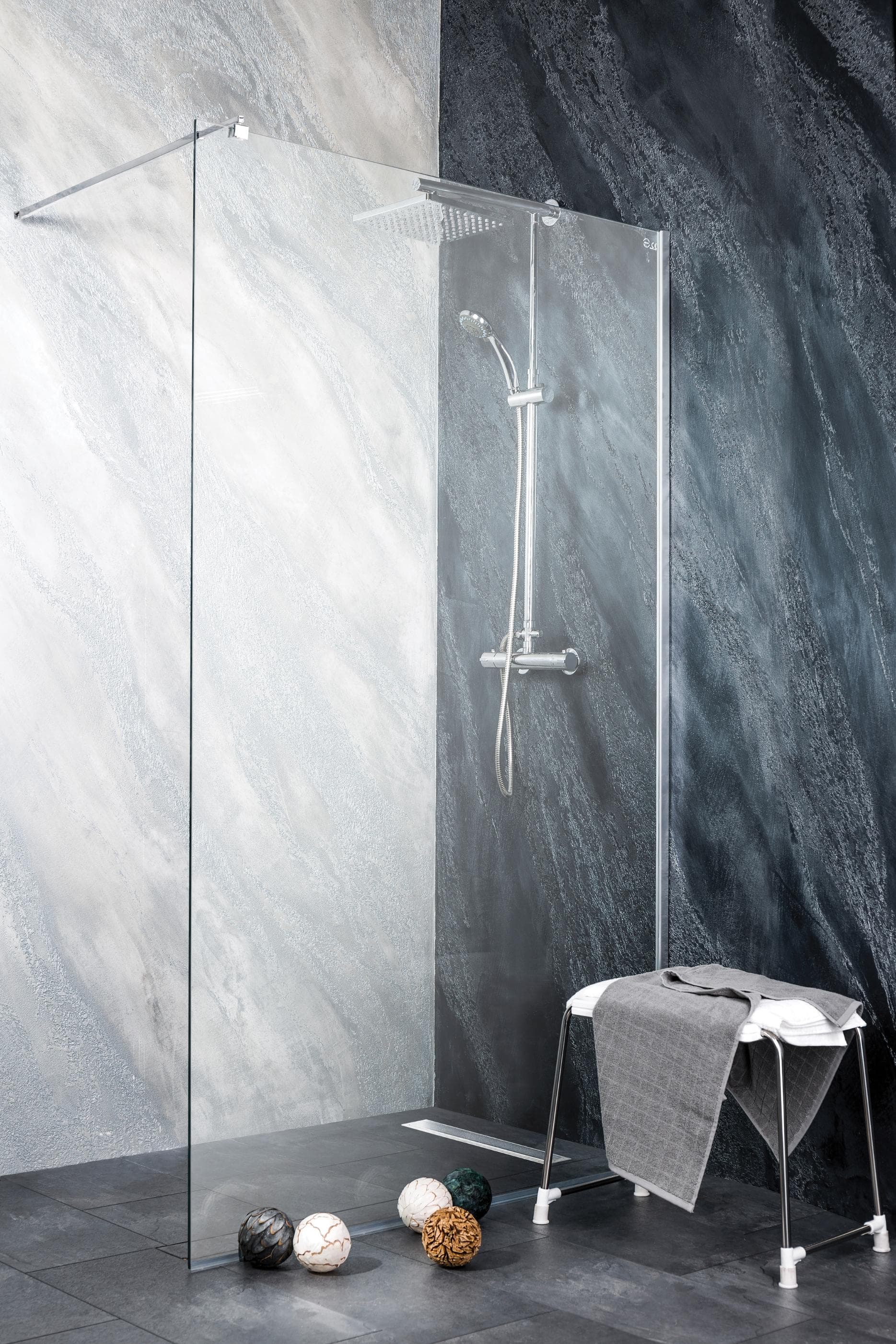 Walk-in-Dusche SANOTECHNIK Freedom II grau chromfarben H:195cm