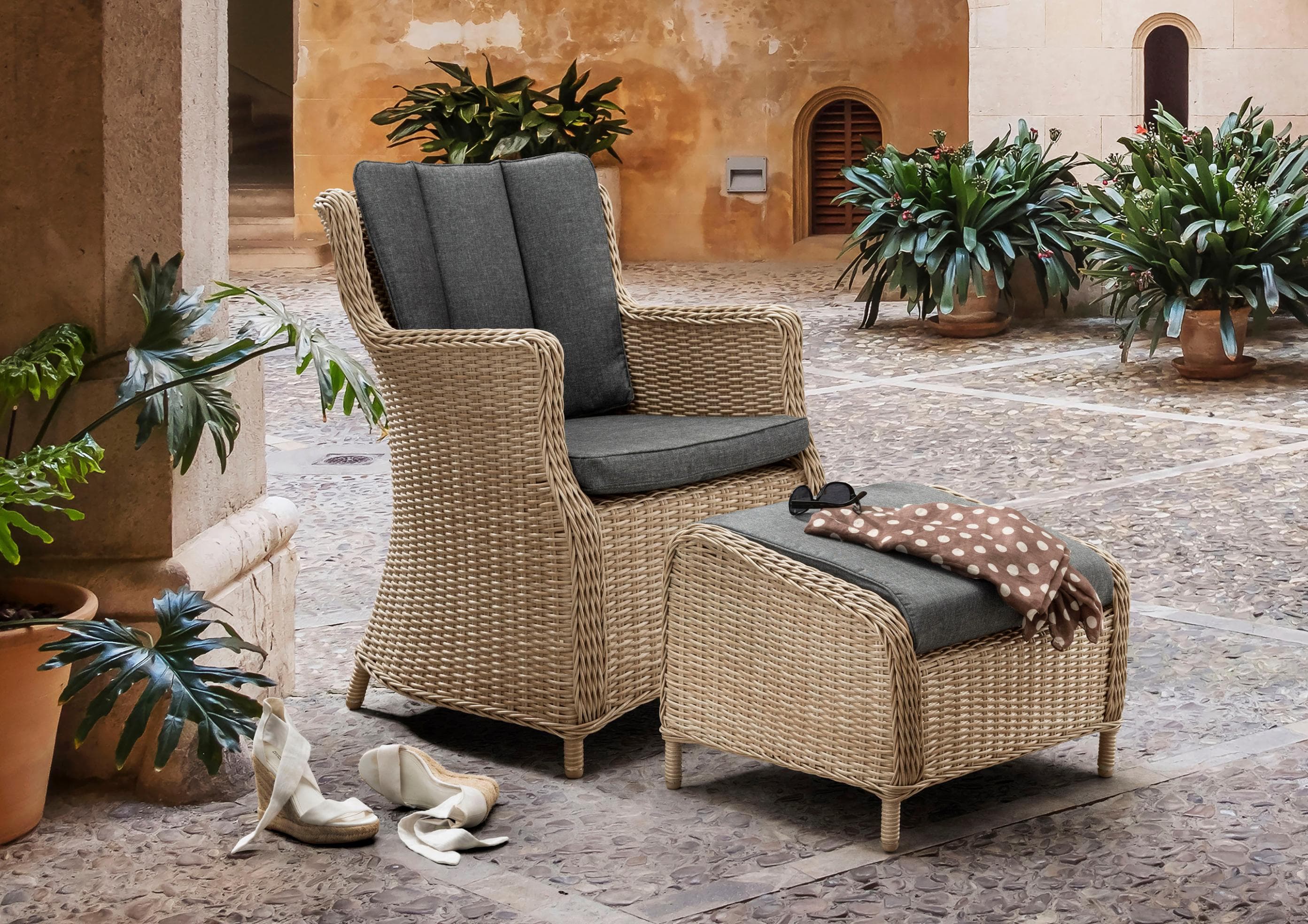 Destiny Gartenlounge-Set Luna Casa Sessel mit Hocker Polyrattan