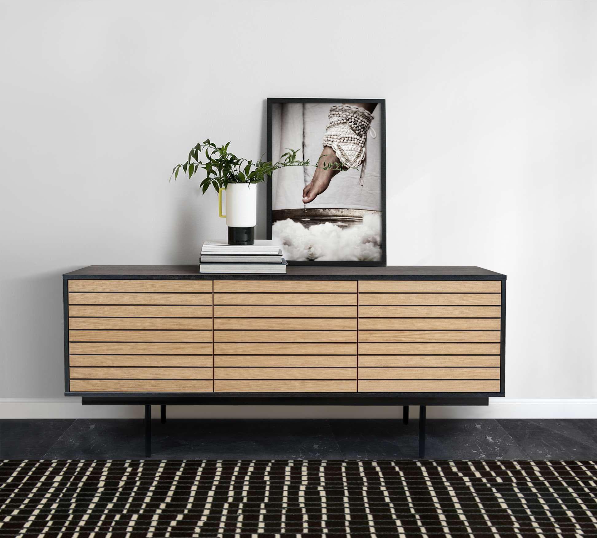 WOODMAN Sideboard Stripe Schwarz Eichefarben 3 Push-to-Open-Türen