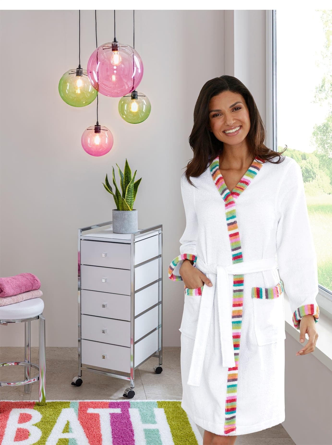 Badematte Grund Apricot Grün Halbrund