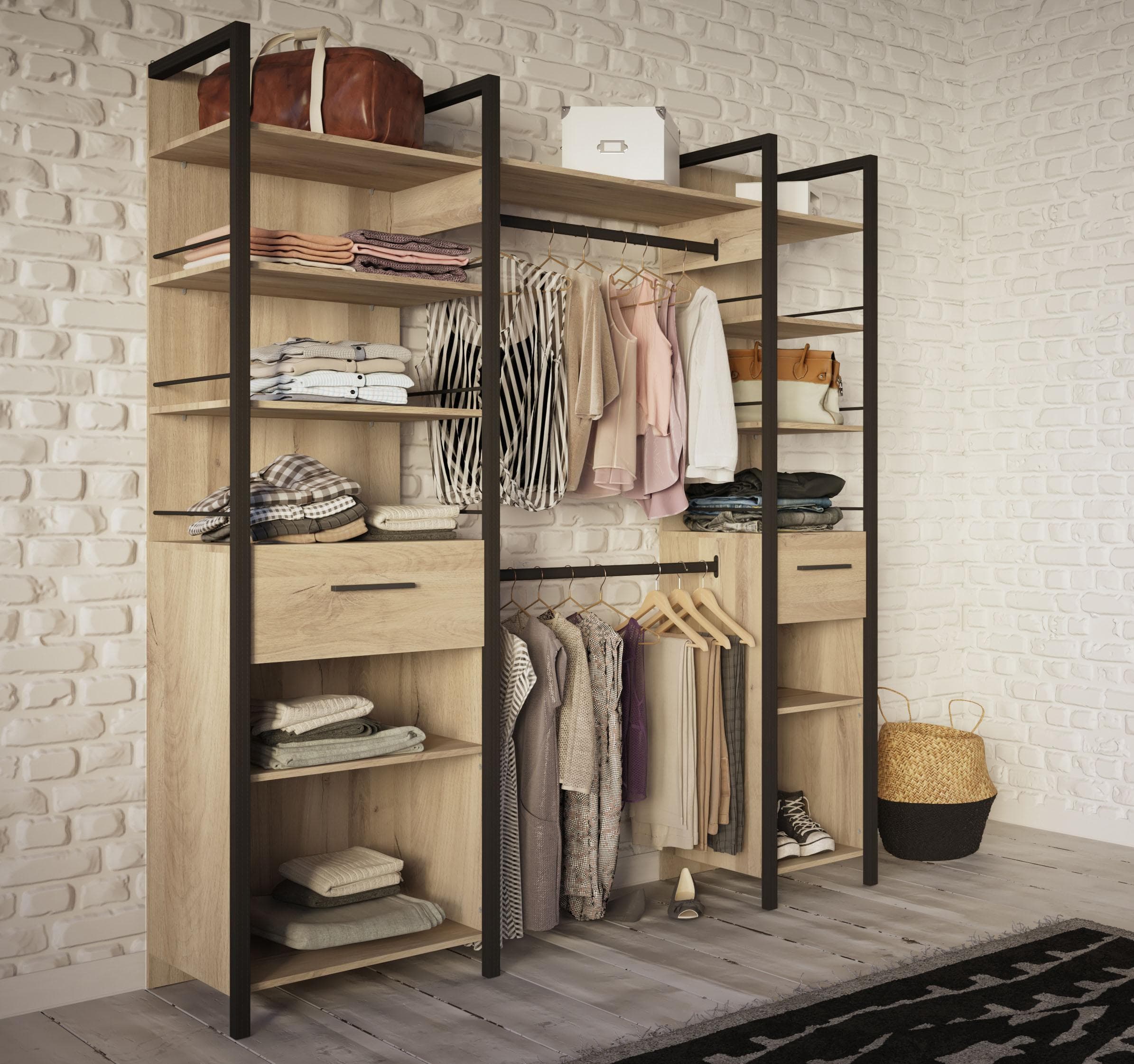 Industrieller Kinderkleiderschrank mit viel Stauraum