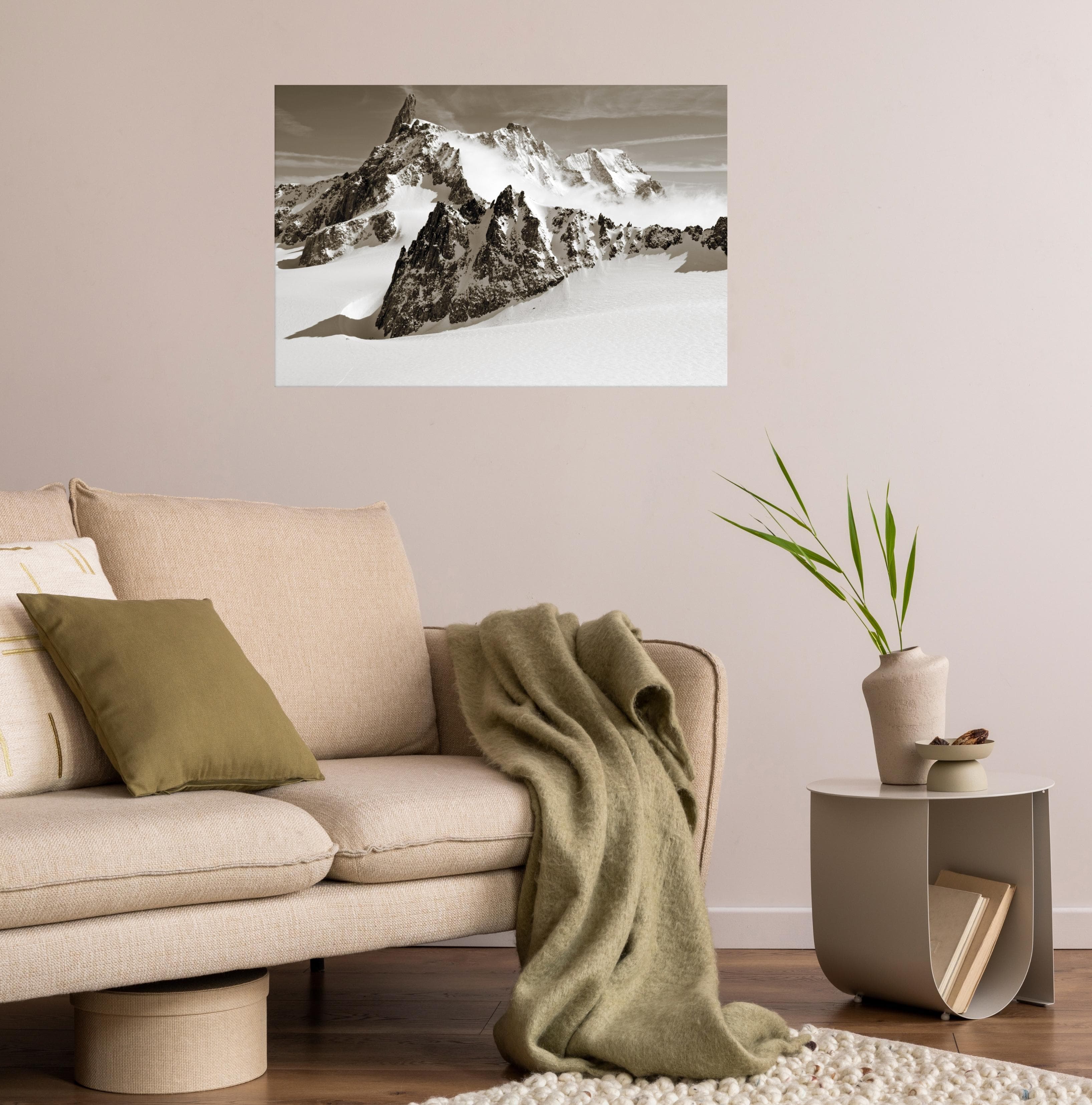 QUEENCE Wandsticker The Mountain Weiß Selbstklebend Matt