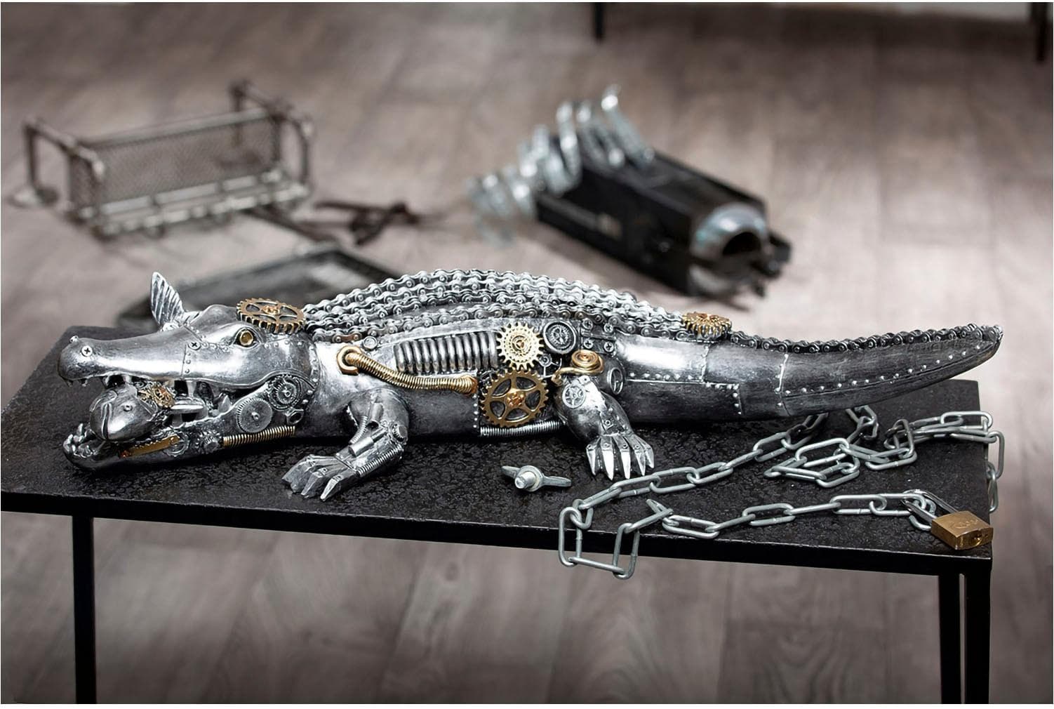 CASABLANCA BY GILDE Steampunk Krokodil Skulptur Silber Gold Kunstharz