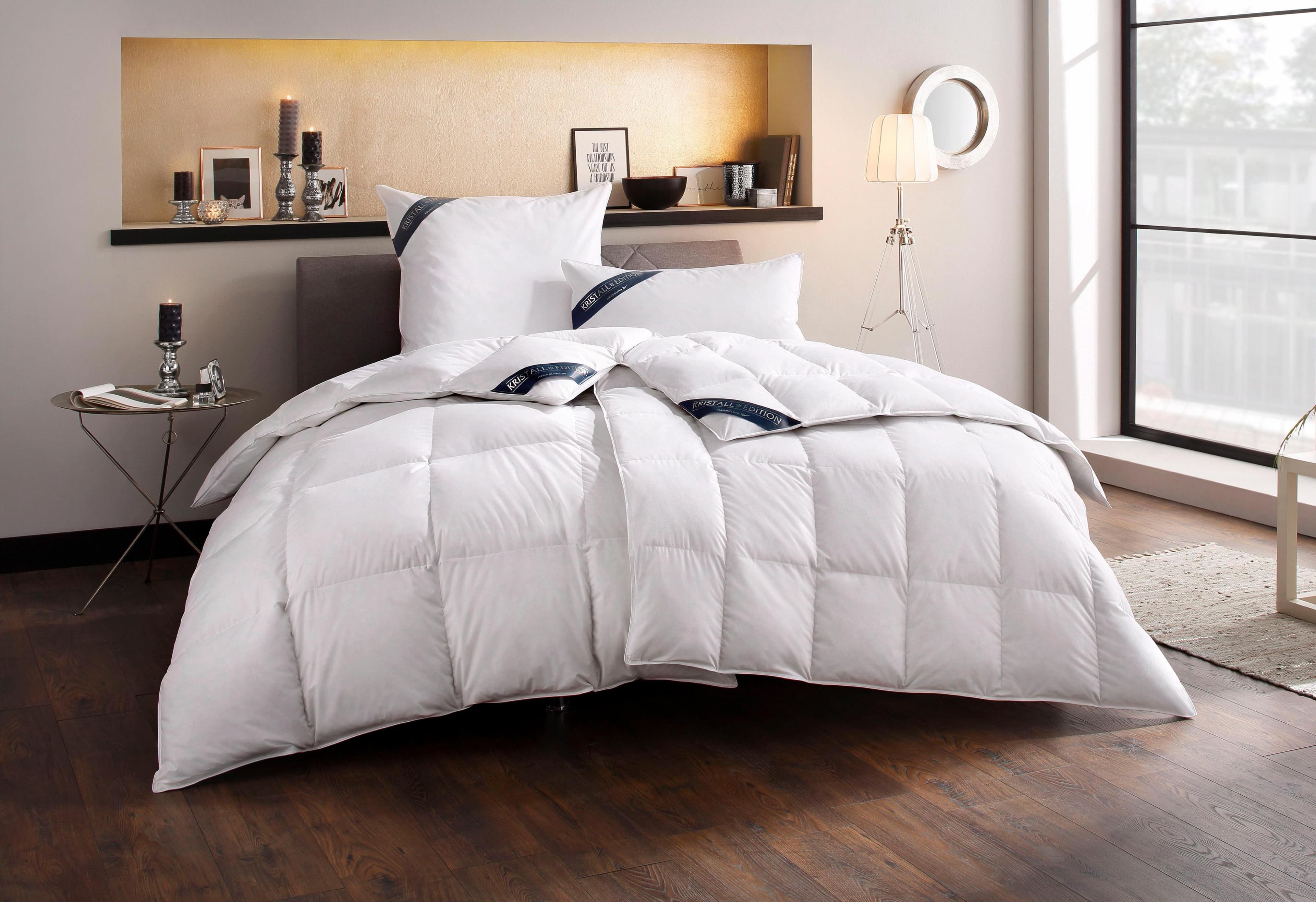 Haeussling Daunenbettdecke Kristall Edition 60% Daunen 40% Federn 100% Baumwolle