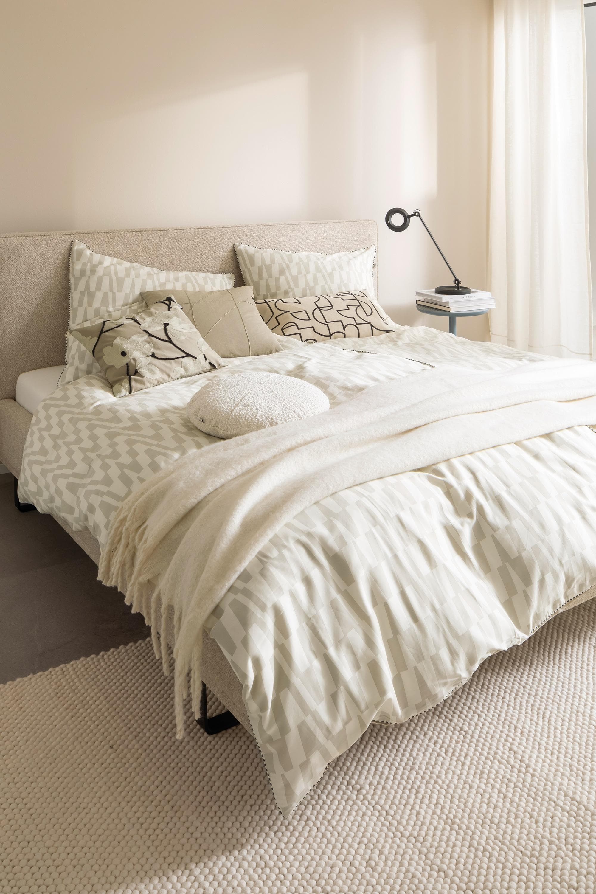 SCHÖNER WOHNEN Wendebettwäsche Favour Beige Satin 100% Baumwolle