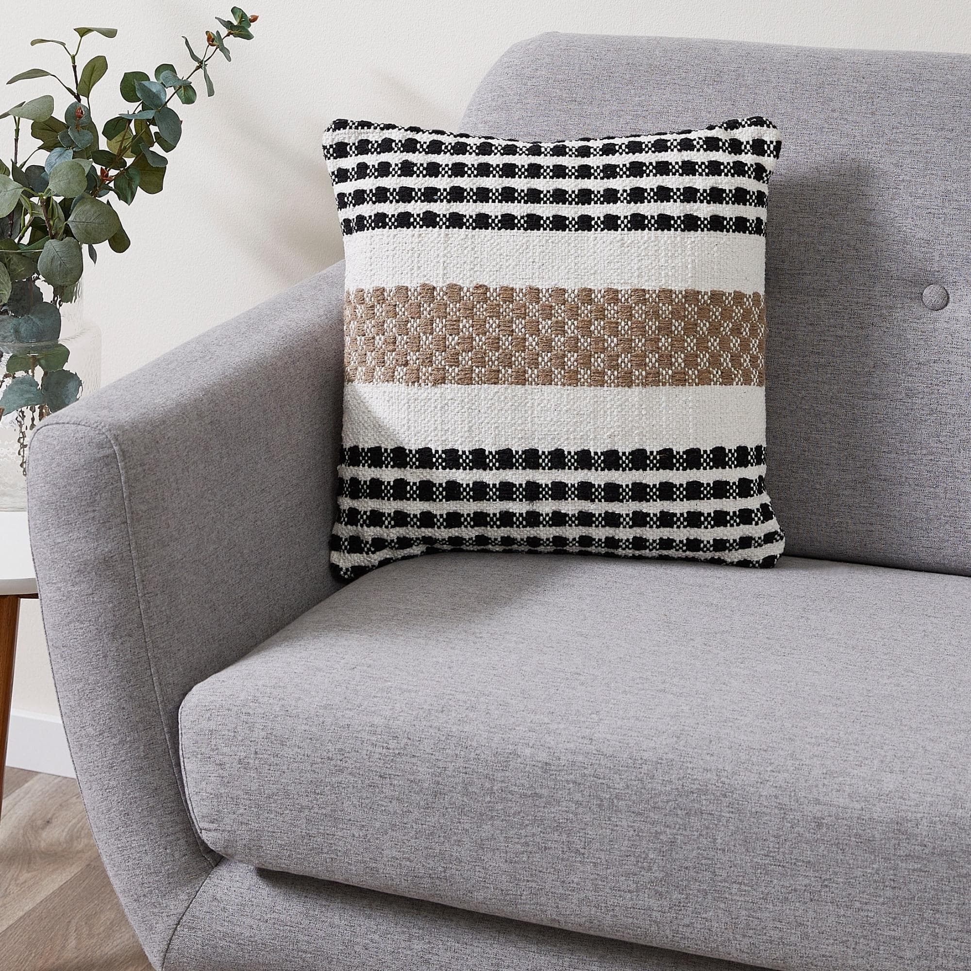 Andiamo Dekokissen Malena Ethnomuster Schwarz Weiß Beige 45x45 cm