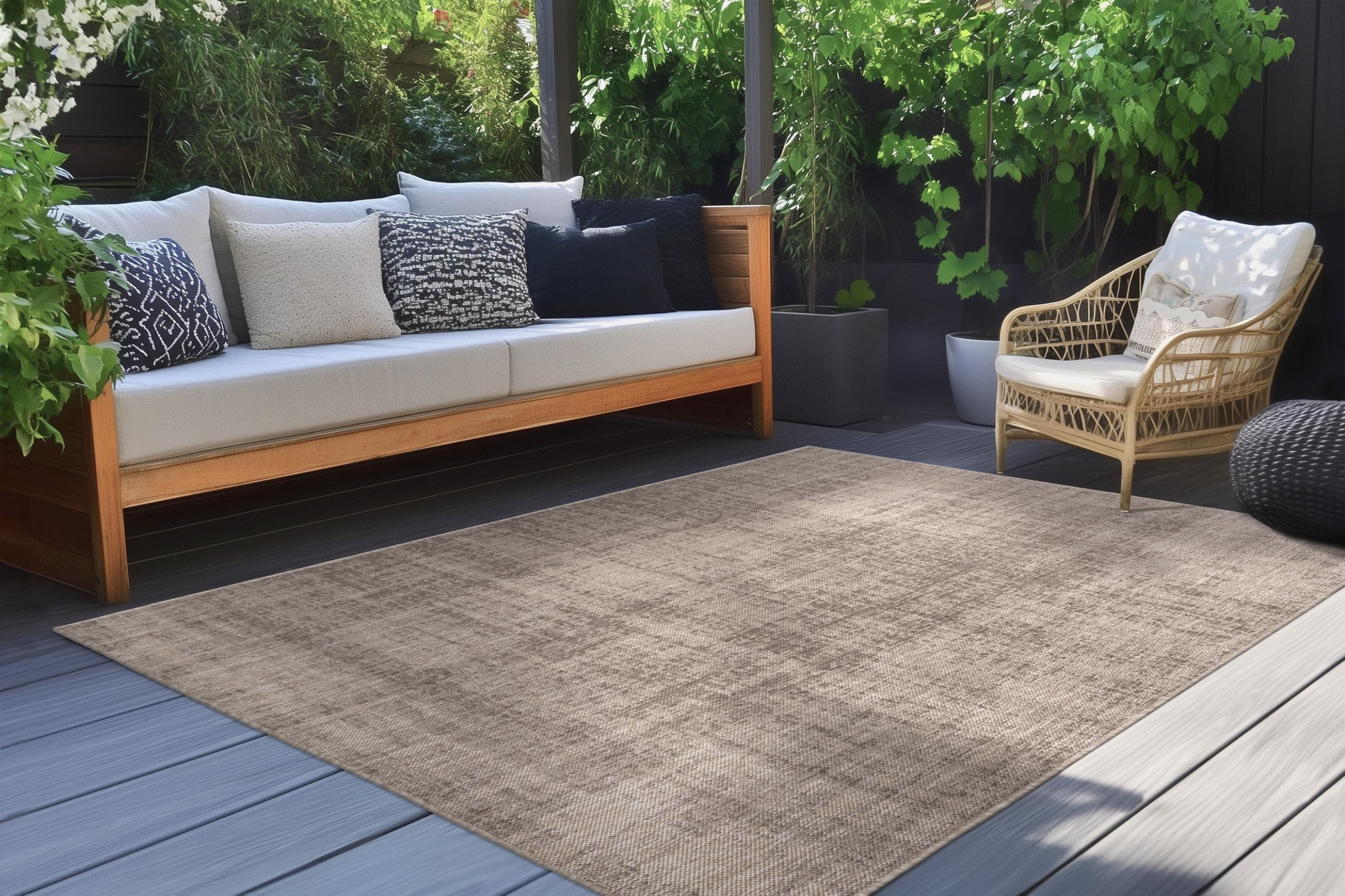 Kayoom Nibru 625 Kurzflorteppich Taupe Polypropylen