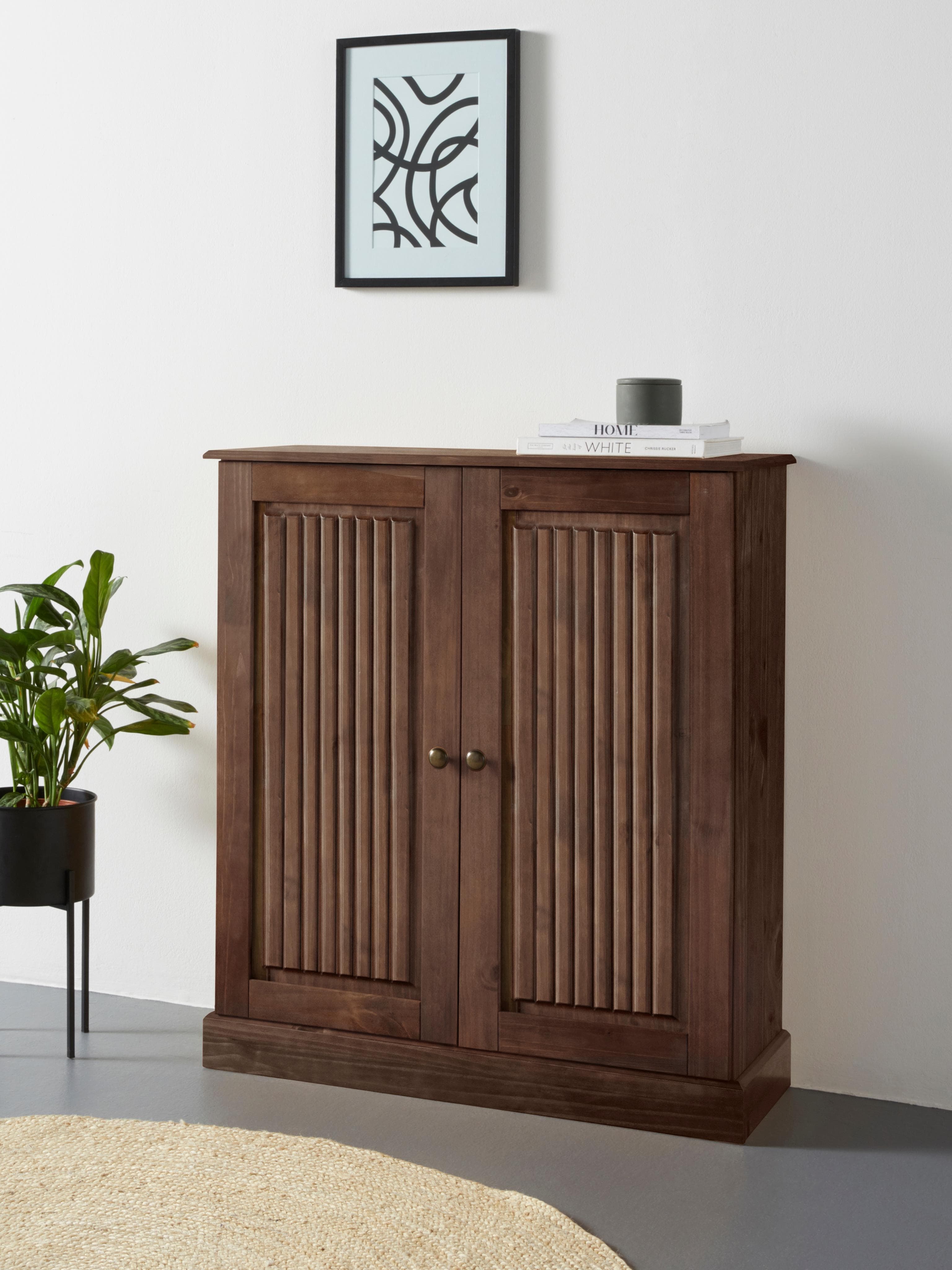 OTTO HOME Liotta Garderobenschrank Braun Massivholz Kiefer