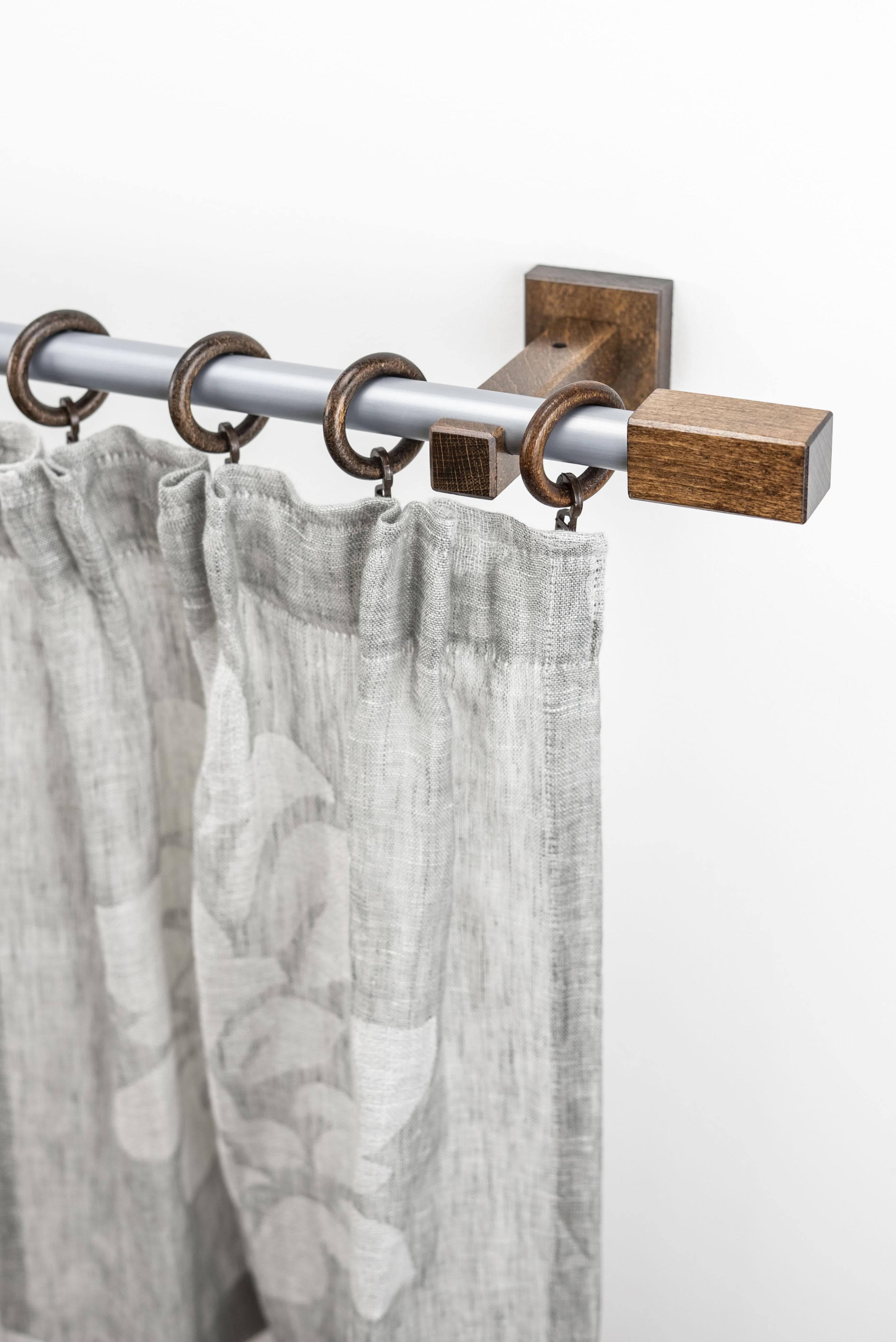 Gardinenstange Garesa Cubus Nussbaum Chrom 110cm