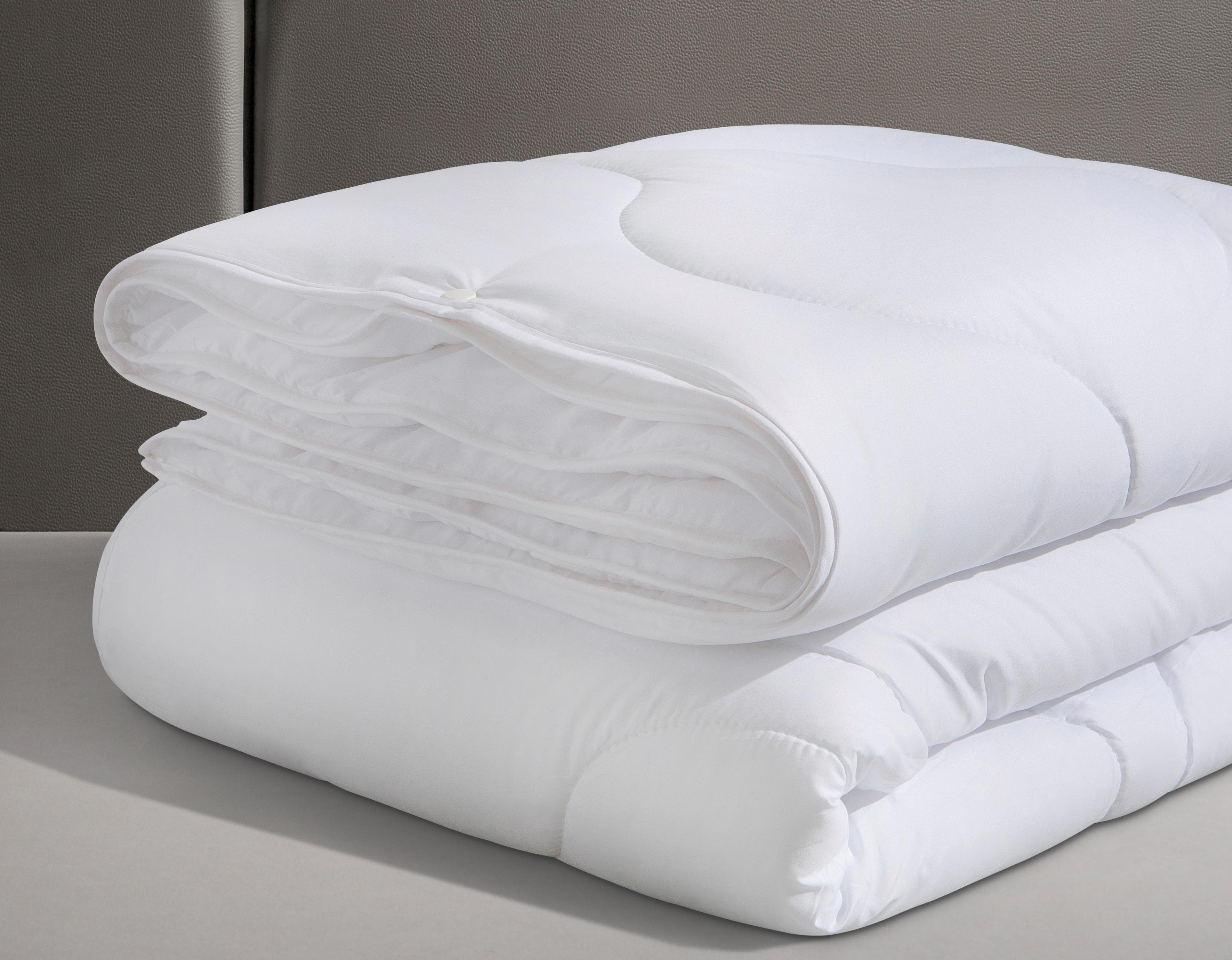 Jekatex Kunstfaserbettdecke Weiß 4-Jahreszeiten Antibakteriell