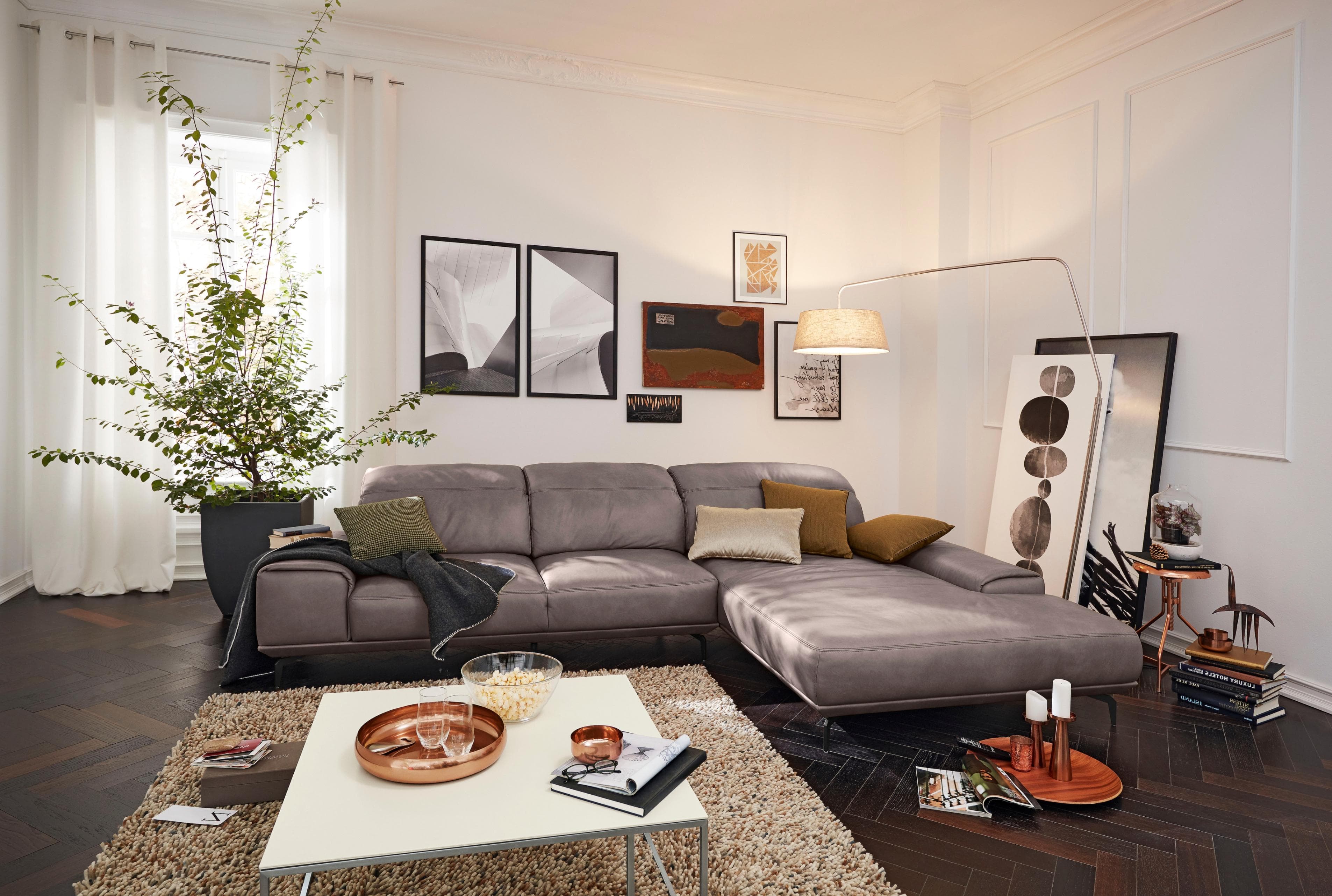 Musterring MR 2490 Wohnlandschaft: Modernes Sofa mit Verstellbarer Sitzhöhe und Schwarz Metallfüßen