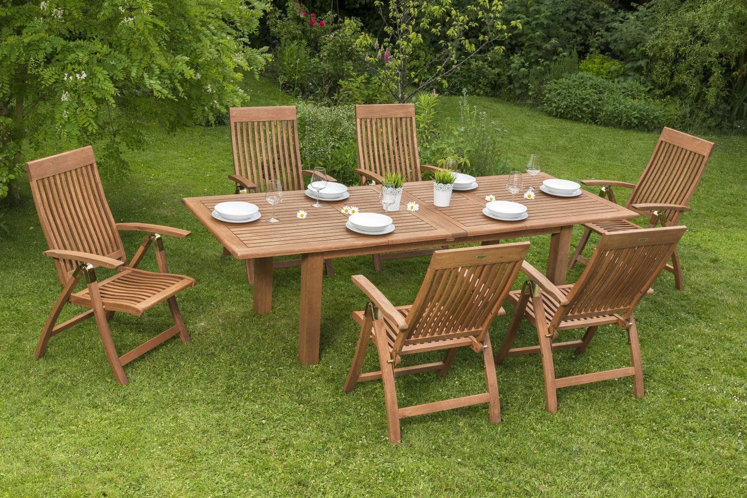 Gartentisch aus Eukalyptusholz ausziehbar