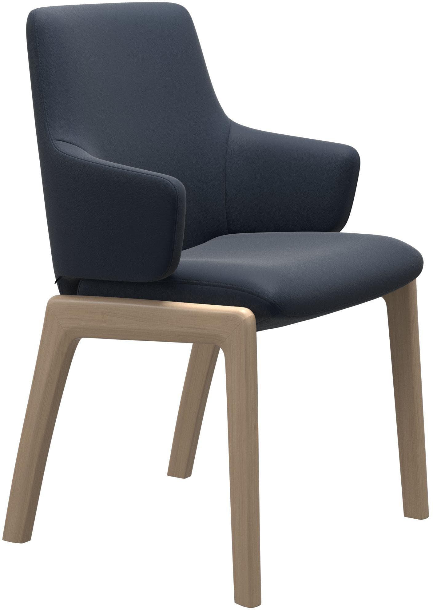 Polsterstuhl mit Armlehne und abgerundeten Eichenbein-Füßen