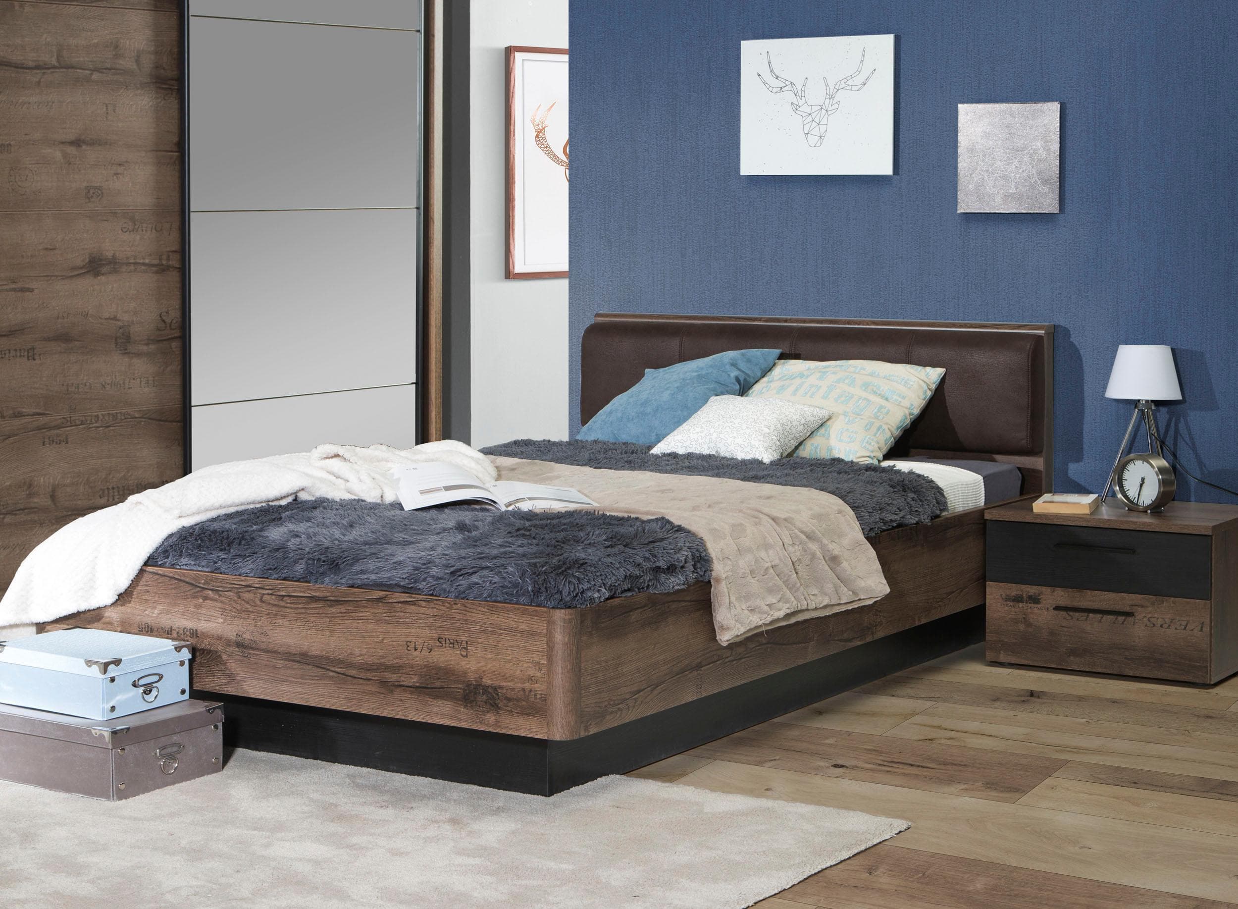 Gepolstertes Bett mit Kopfteil | FORTE