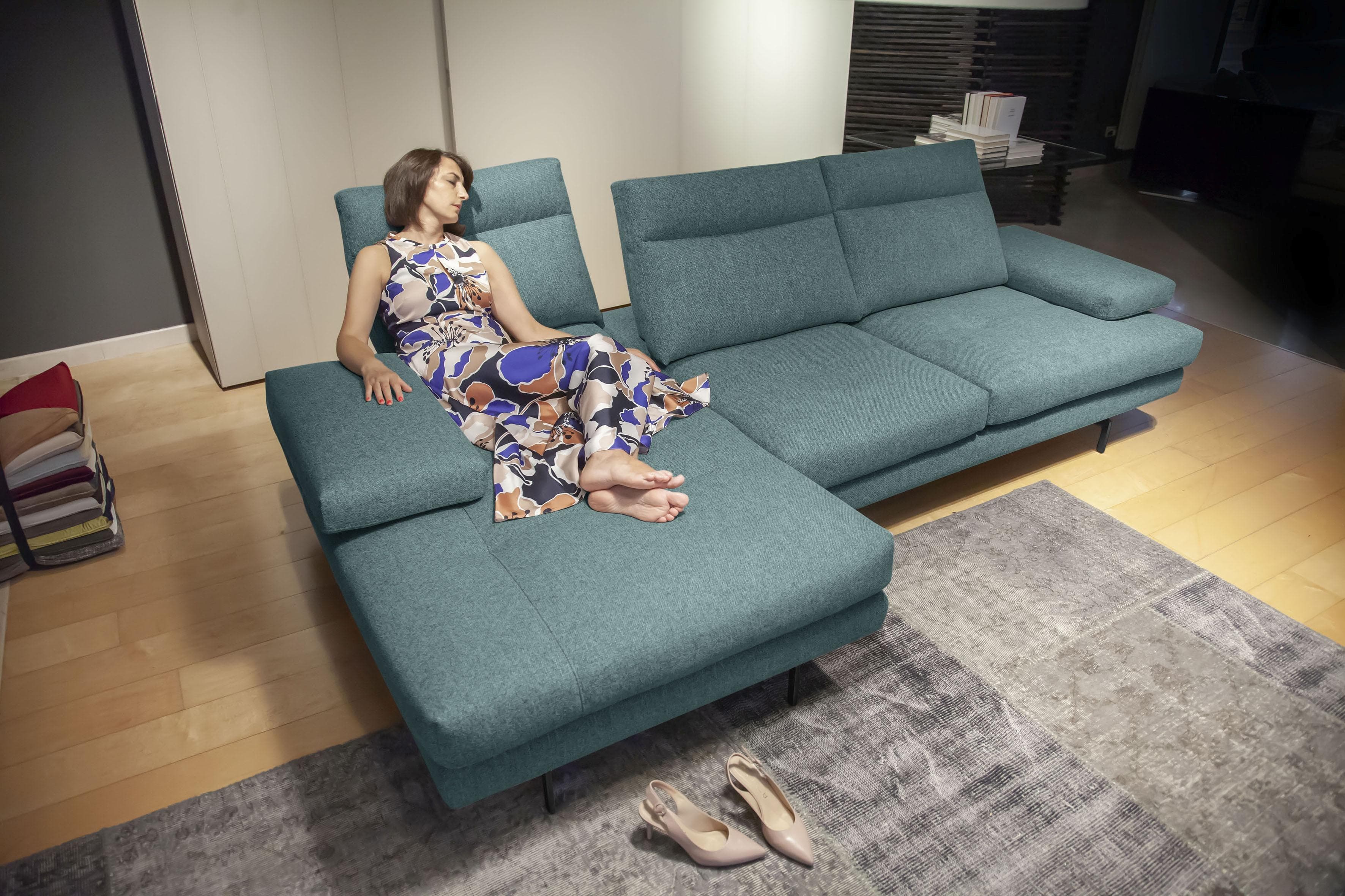 CALIA ITALIA Ecksofa Toby Wing L-Form Blau Polyester