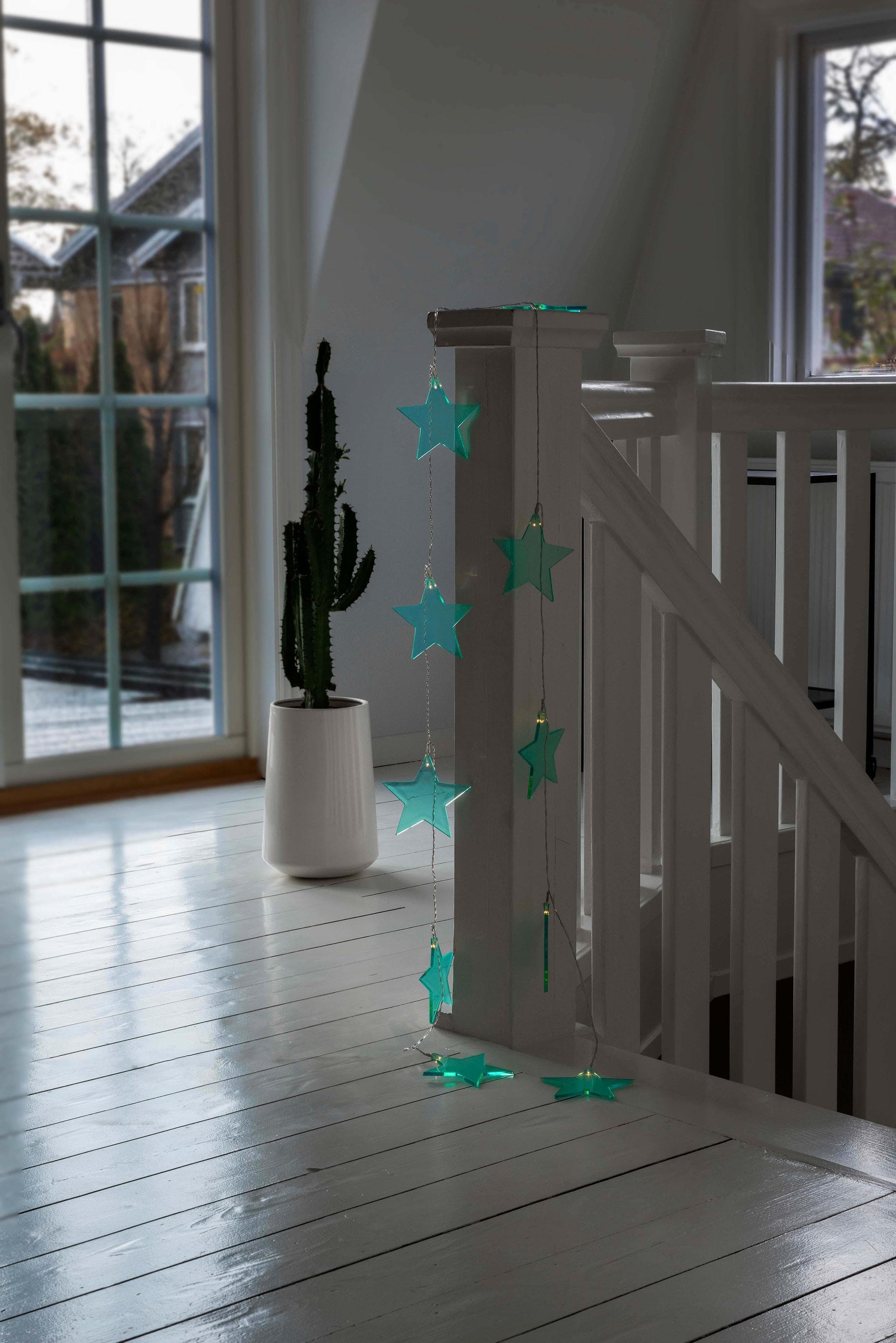 KONSTSMIDE LED-Lichterkette 10-flammig, 10 grüne Plexiglassterne, 10 warm weiße Dioden