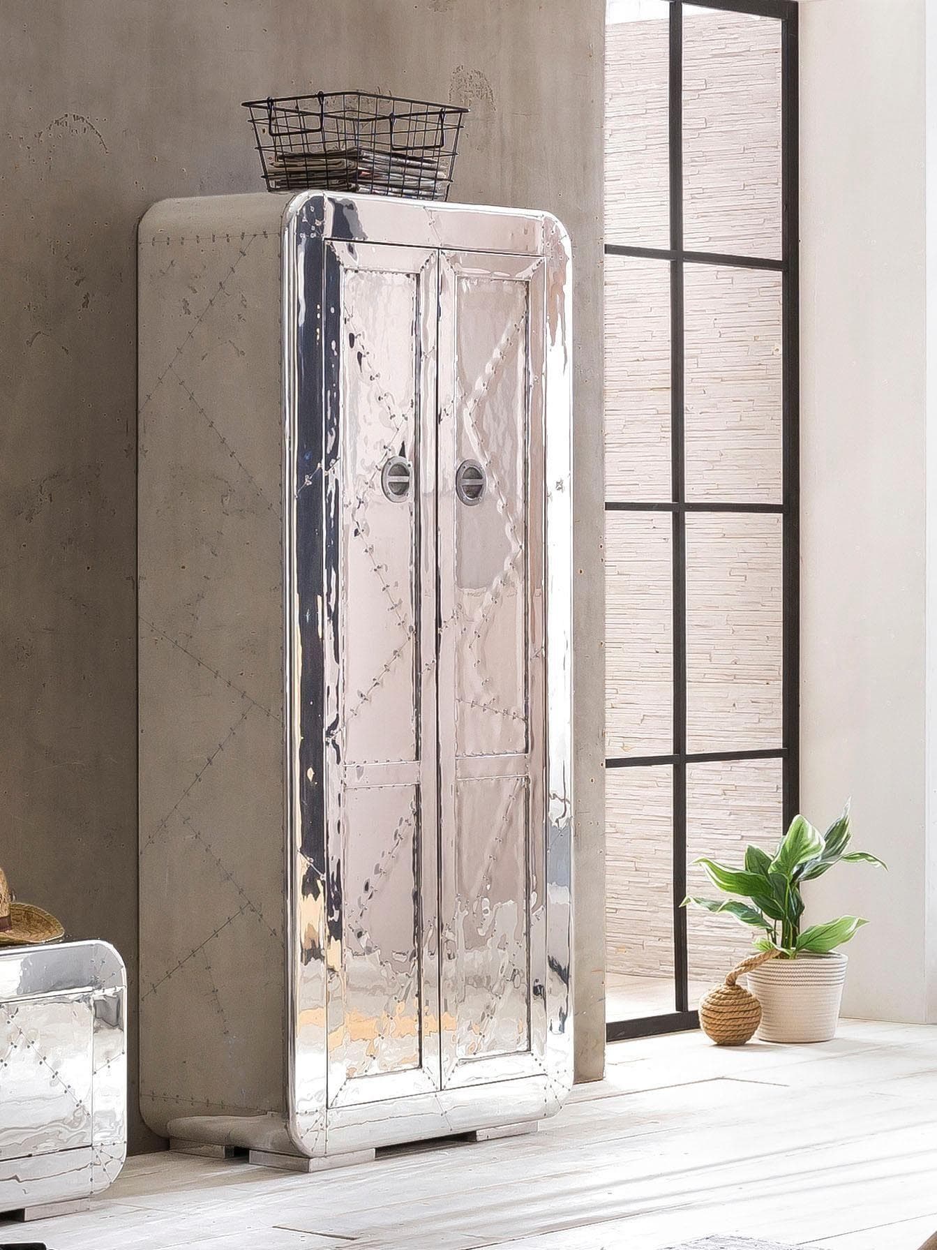 SIT Garderobenschrank Airman: Modernes Stauraummöbel mit Aluminiumbeschlag