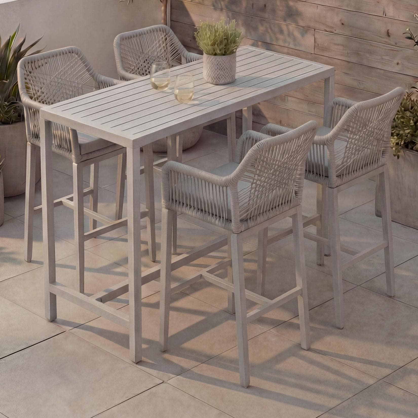 MCW-P91 Bartisch Set mit 4 Barhockern Outdoor Seilgeflecht hellgrau