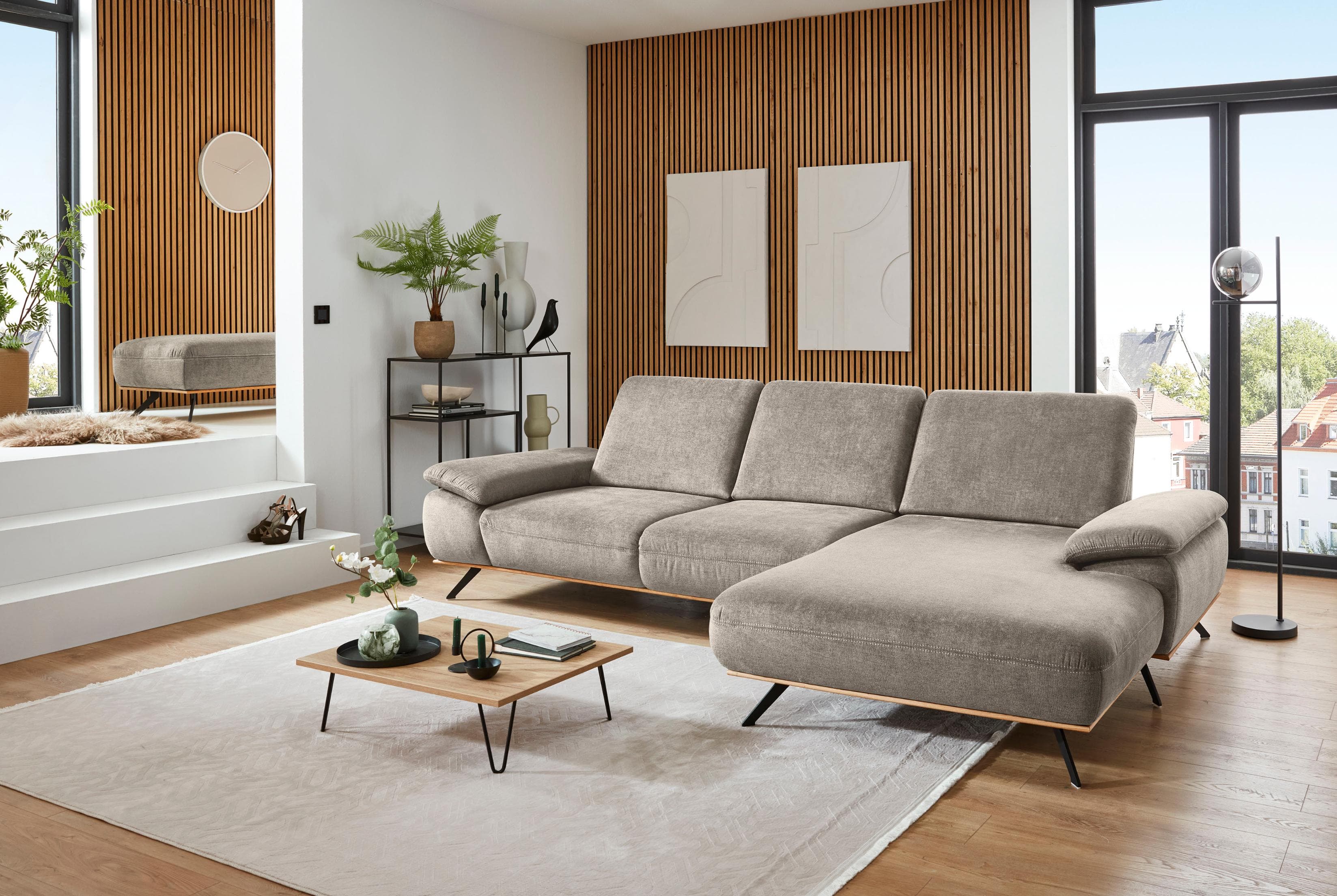 DIE PLANBAR Ecksofa 322 cm Cyber Mandel mit Sitztiefenverstellung