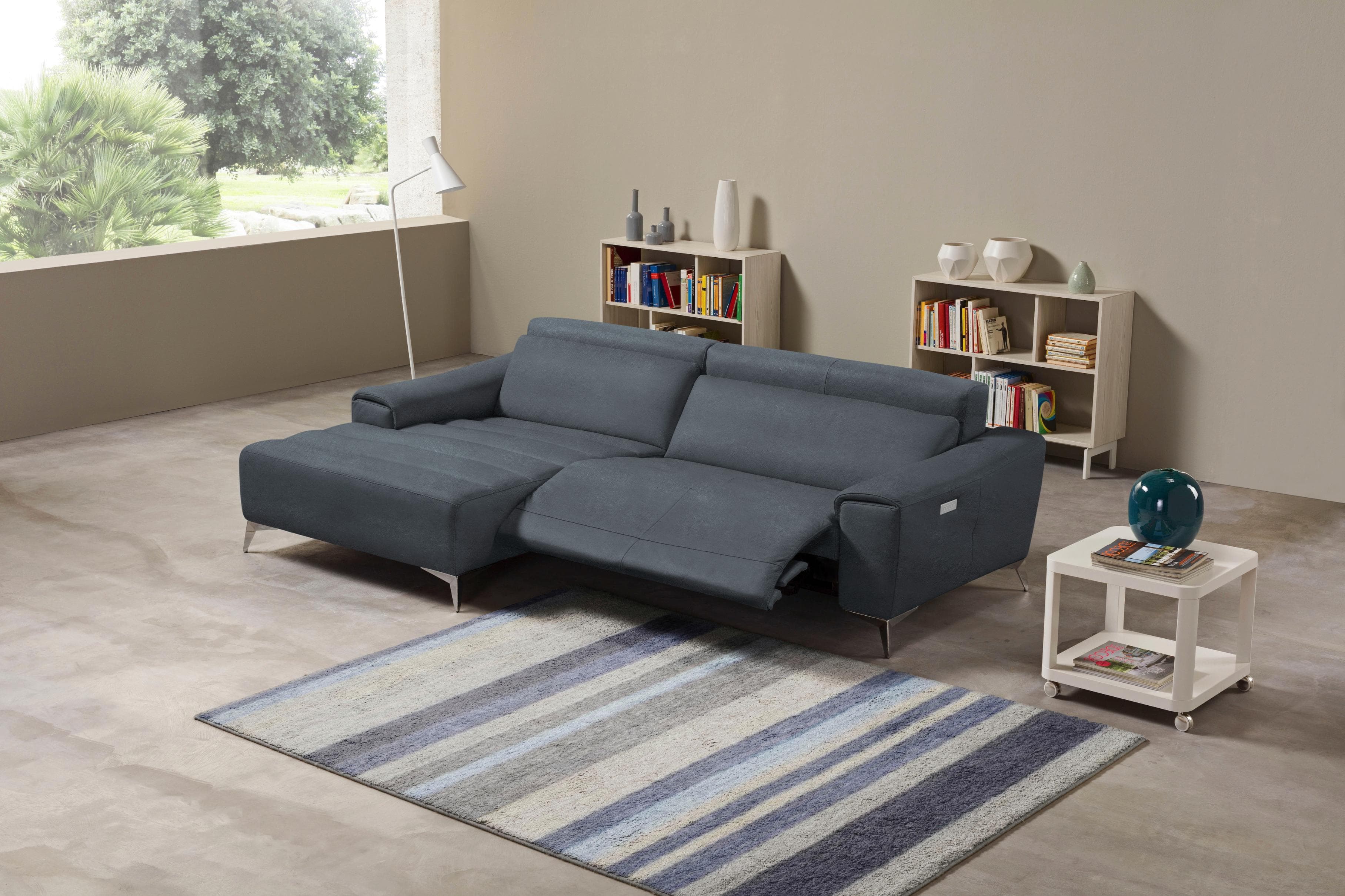Ecksofa in grau, Designsofa L-Form mit Recamiere