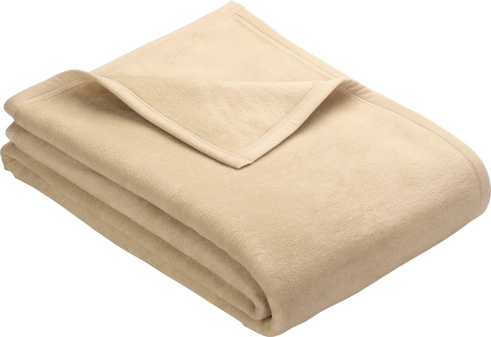 IBENA Wohndecke Berlin Kuscheldecke Beige mit Kunstlederpatch