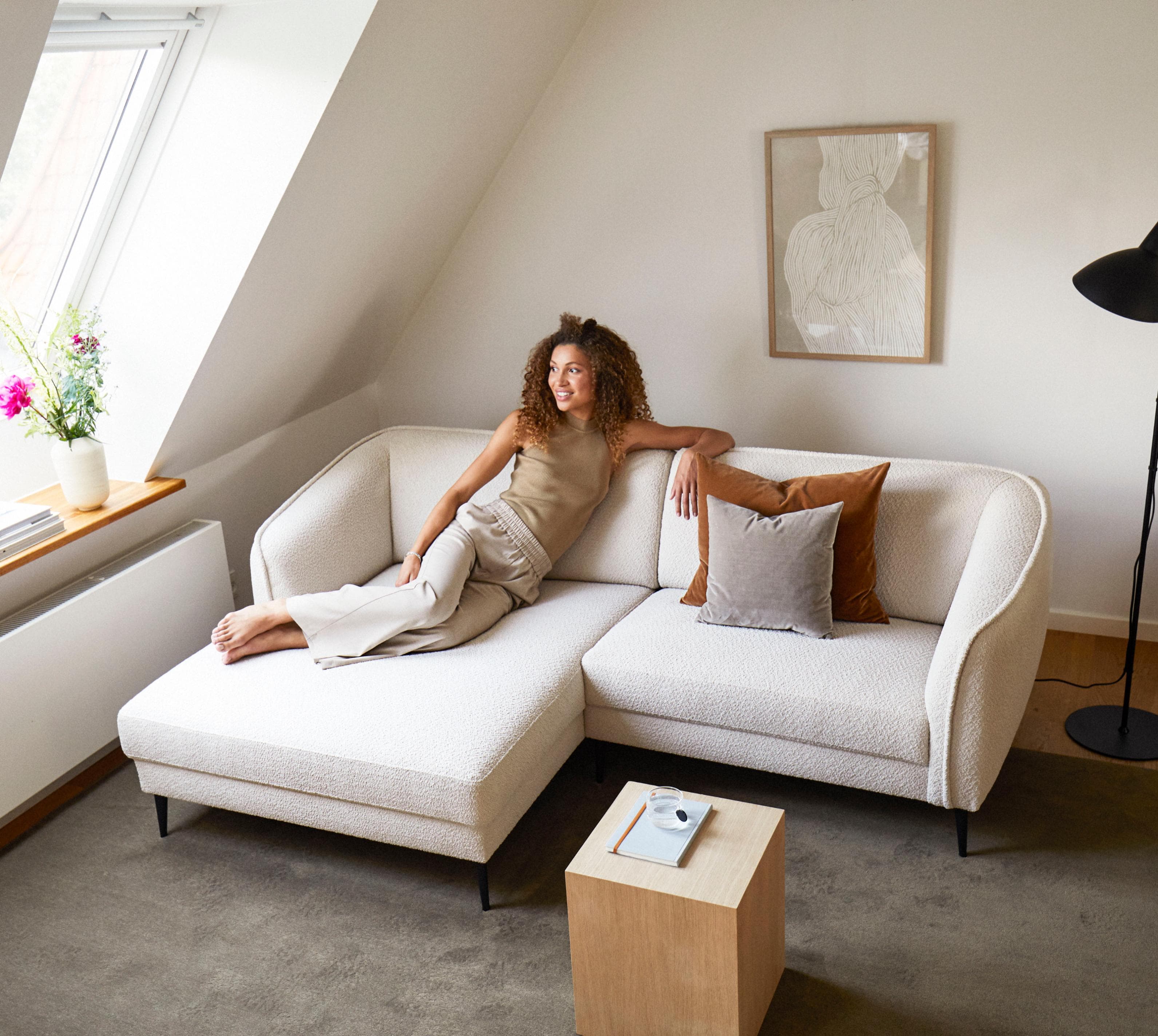 FLEXLUX Ecksofa Belle Weiß Skandinavisches Design Velvet
