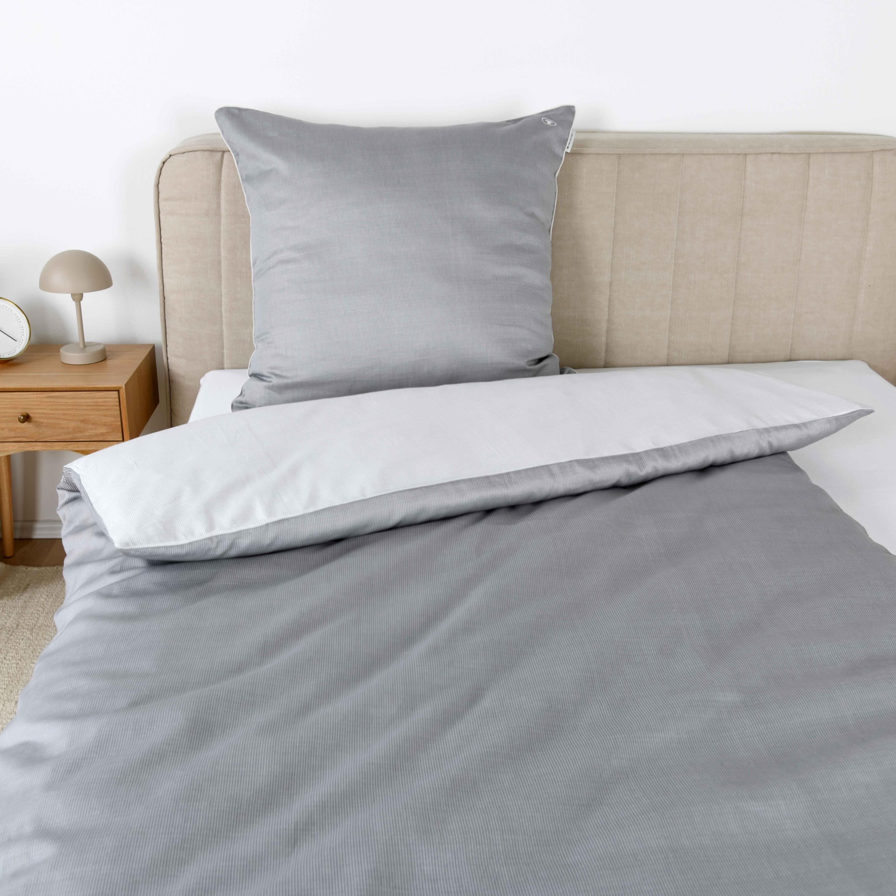 TOM TAILOR HOME Bettwäsche "FINE STRIPES" Grau Satin