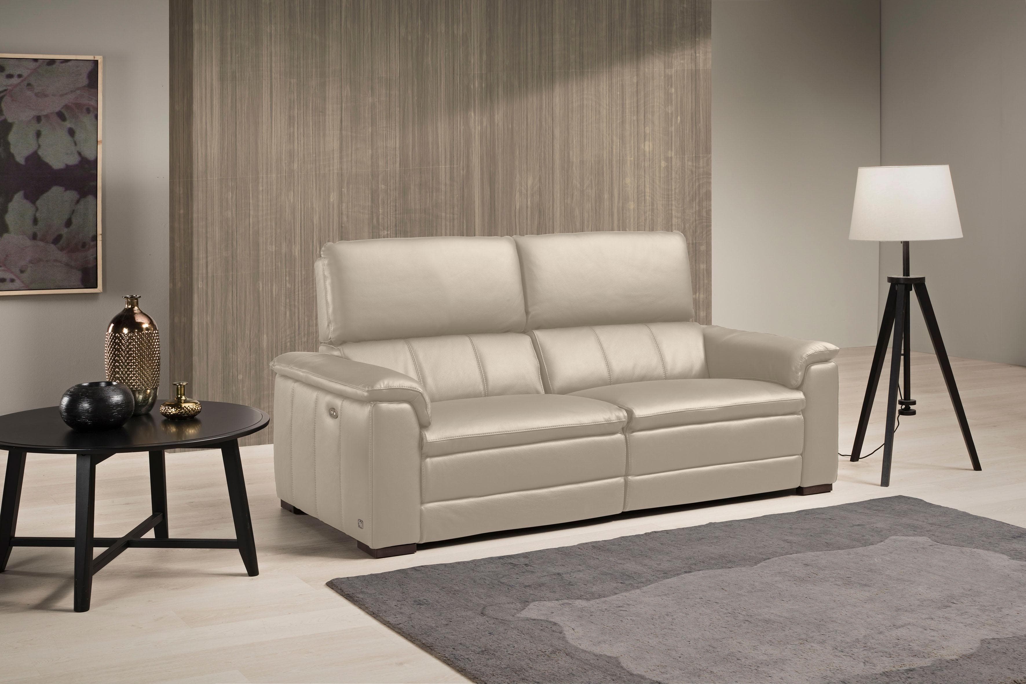 EGOITALIANO Capucine 2,5-Sitzer Sofa mit elektrischer Relaxfunktion