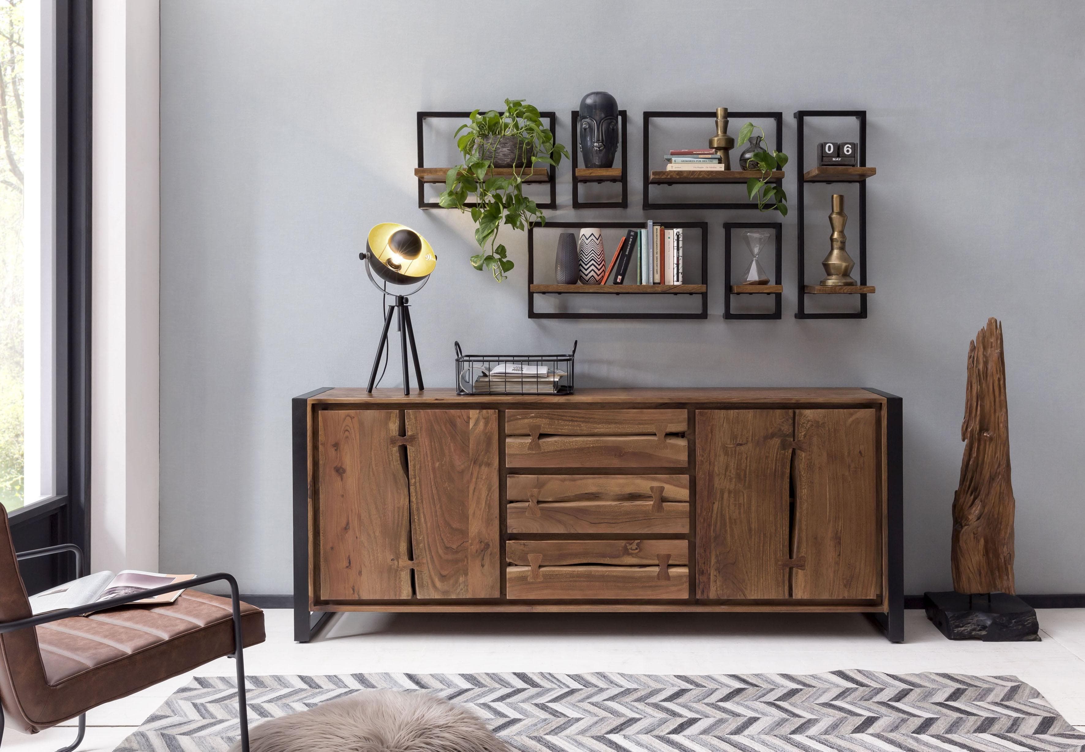 Lowboard oder Sideboard im Industrial-Stil