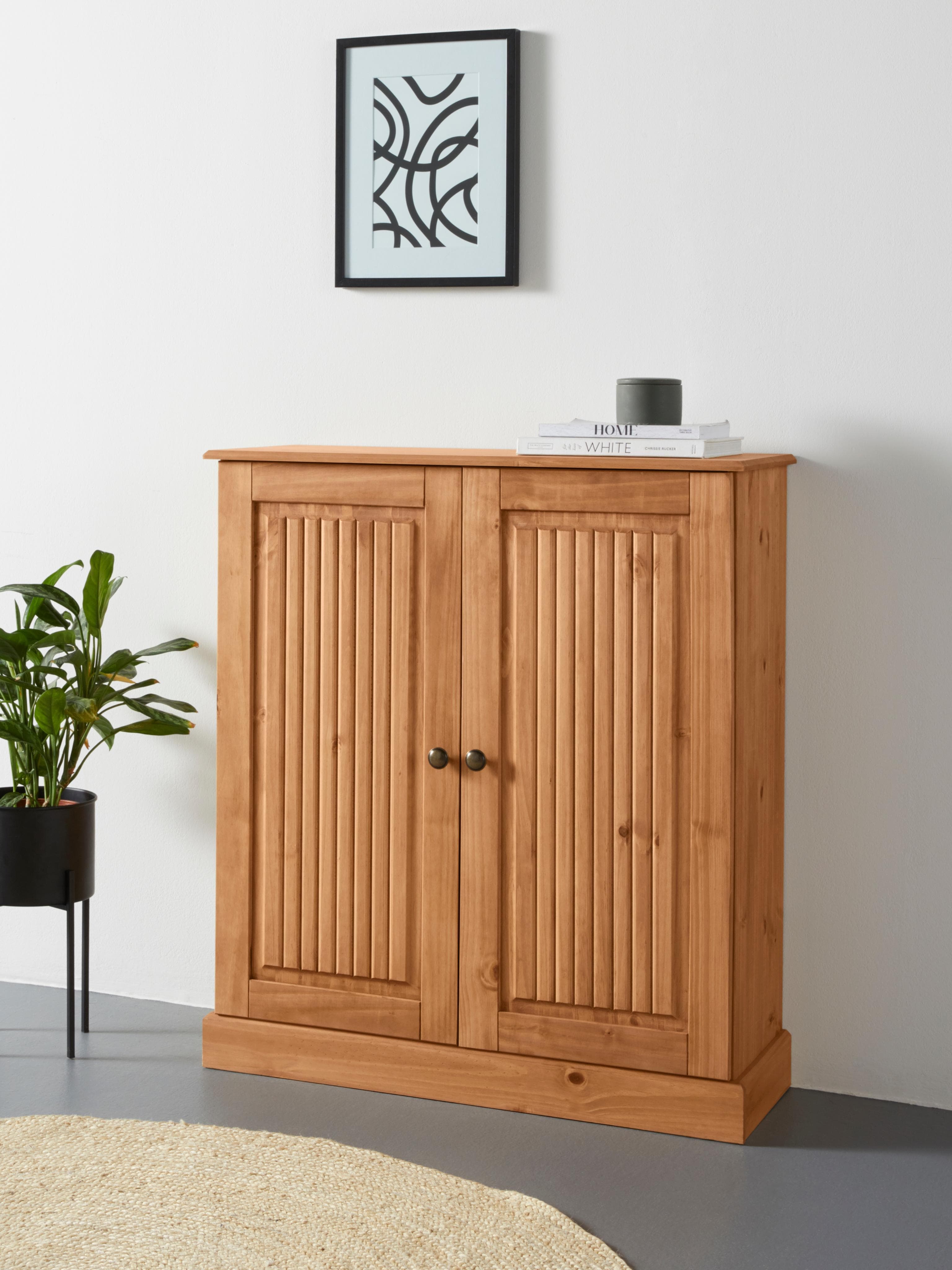 OTTO HOME Garderobenschrank Liotta Massivholz Beige