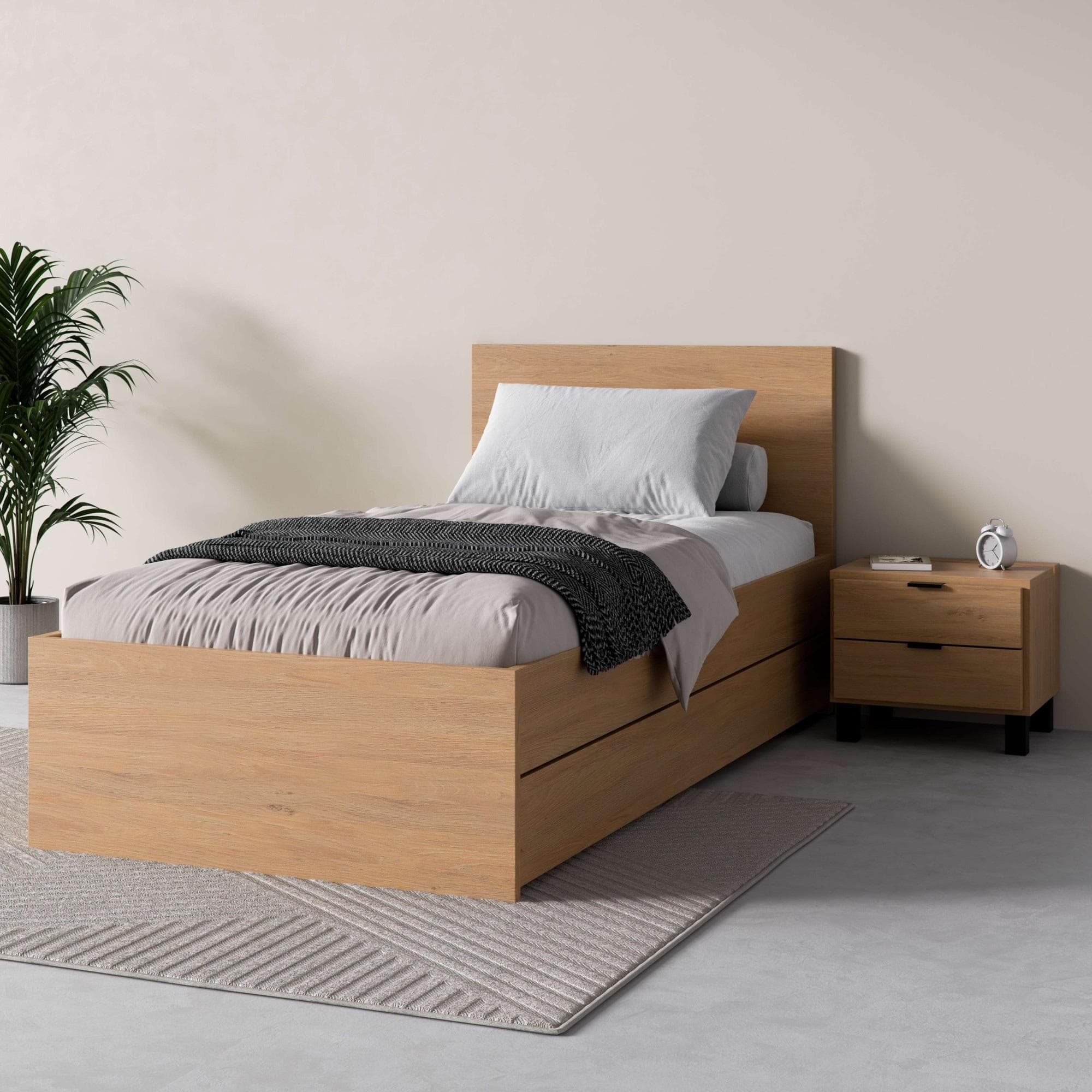 Bett VOX SIMPLE - Robuster Bettkasten in Eiche
