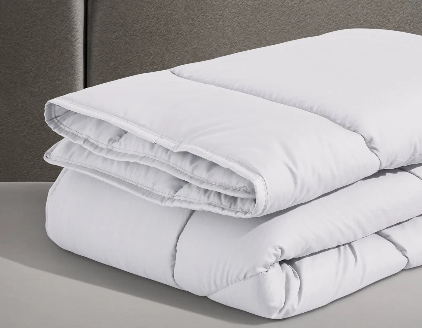 OTTO HOME Microlux Microfaserbettdecke 135x200 cm Weiß 4-Jahreszeiten - Bild 1