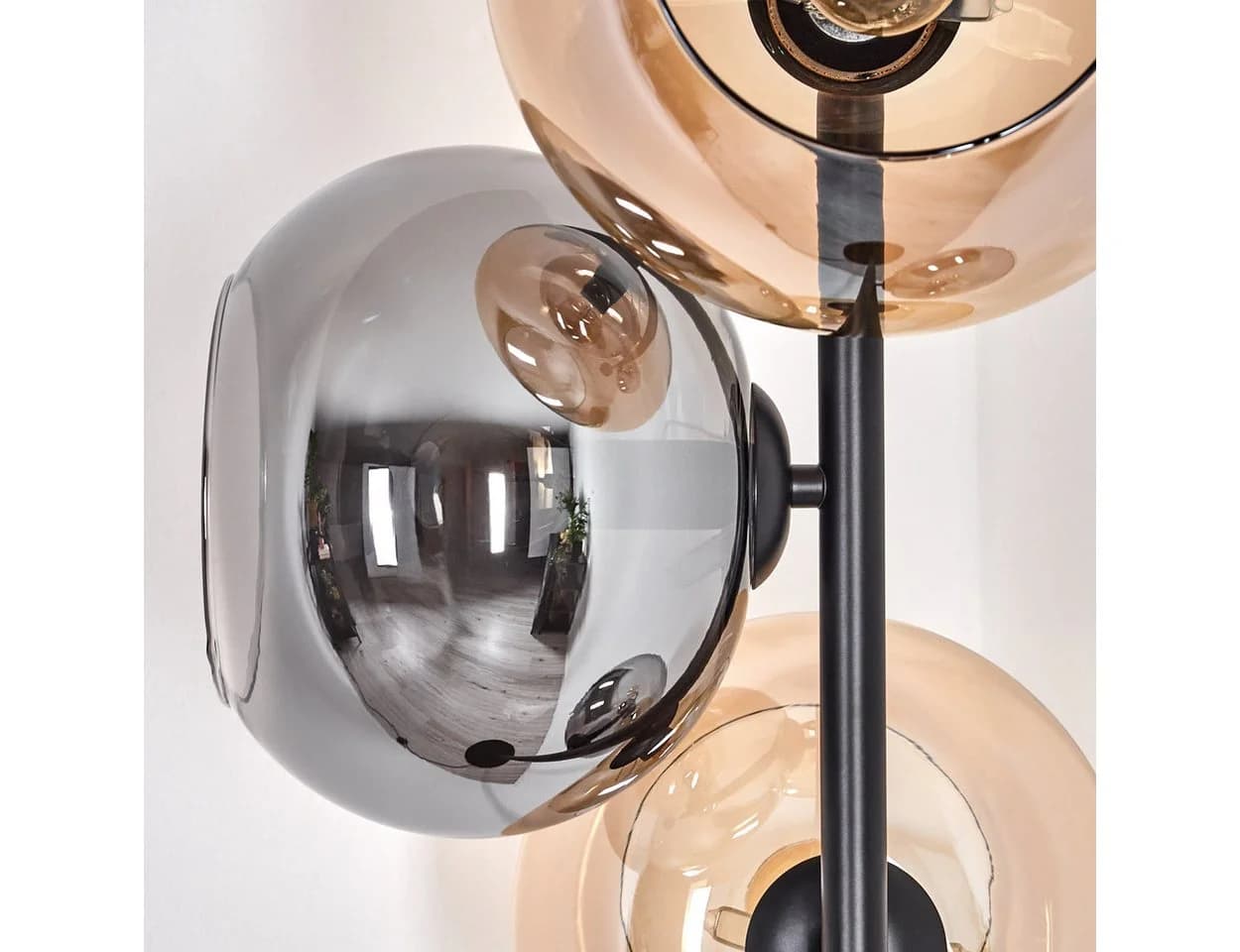 hofstein Stehlampe Schwarz/Bernstein/Rauch Metall/Glas E14 Fußschalter Retro - Bild 3