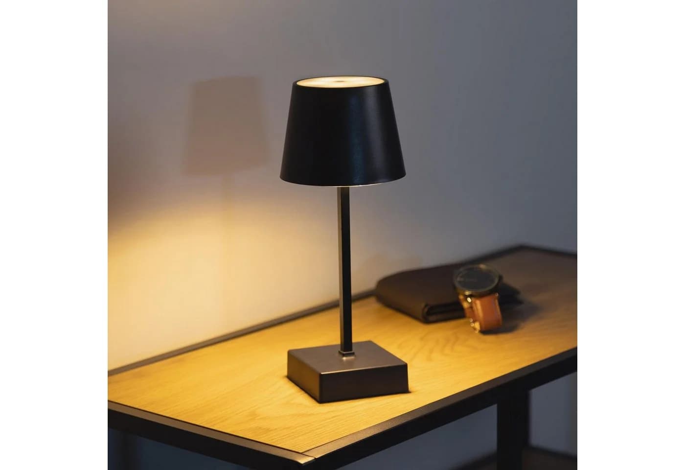 Gravidus LED Tischleuchte Schwarz Touch Schalter Akku USB