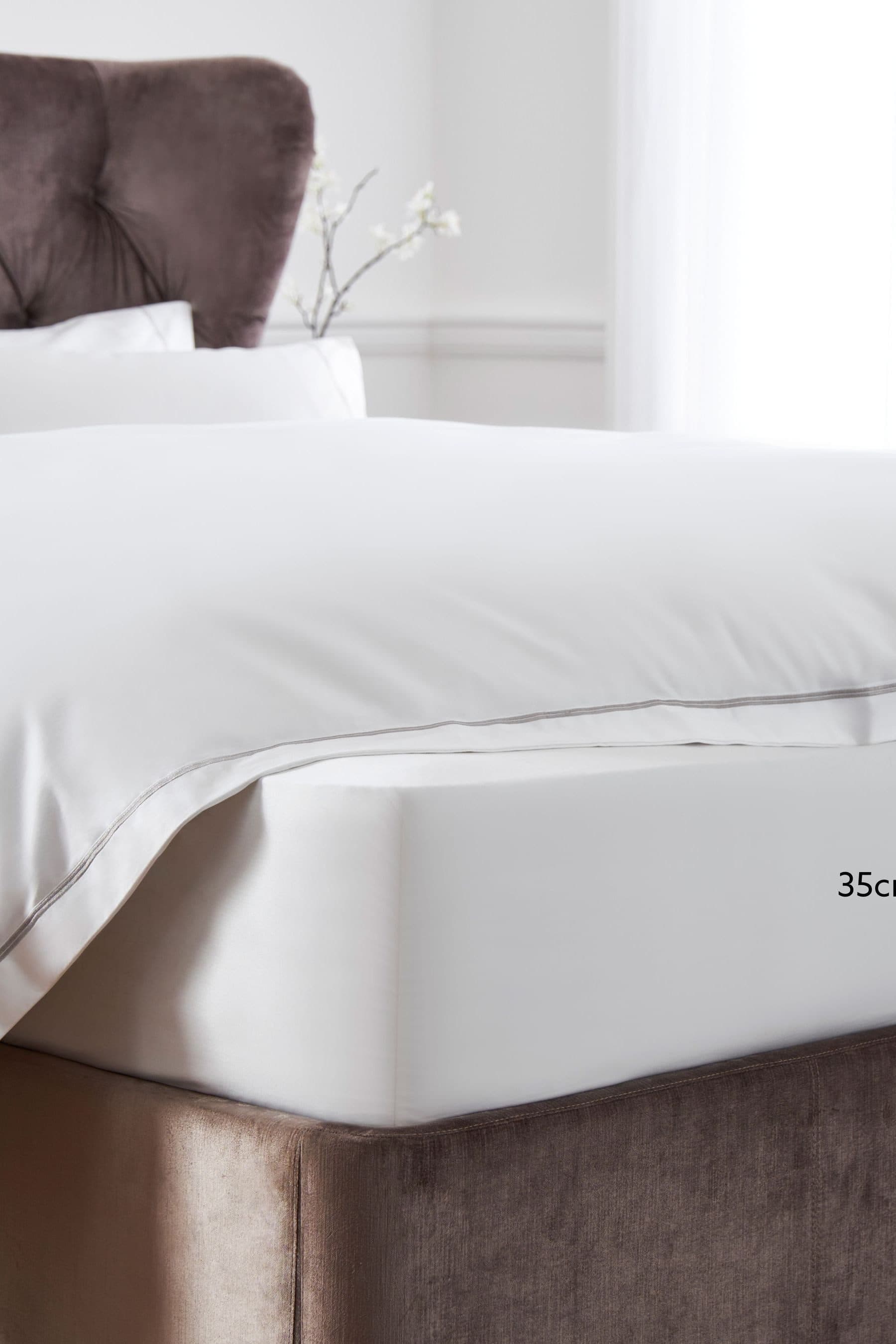 Next Spannbettlaken Collection Luxe Weiß Baumwollsatin für hohe Matratzen