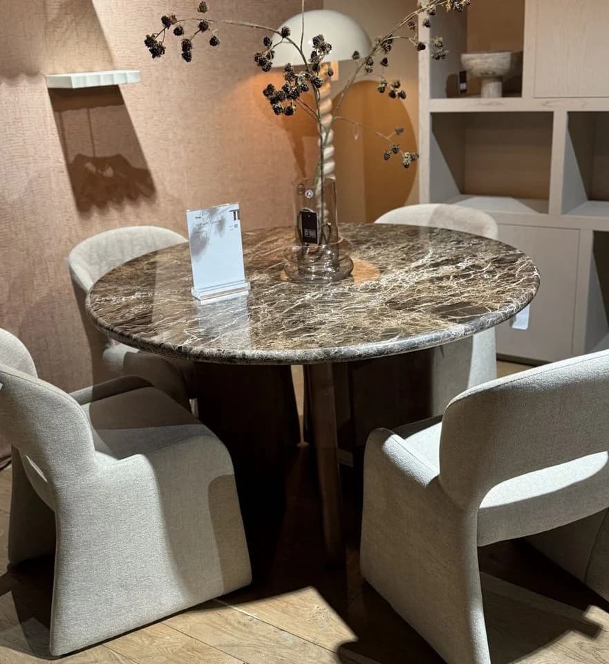 LEVEN Esstisch Lerida Marmor Mangoholz Rund Hotel-Chic