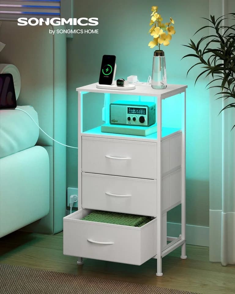 SONGMICS Nachttisch mit Ladestation Beistelltisch LED-Beleuchtung
