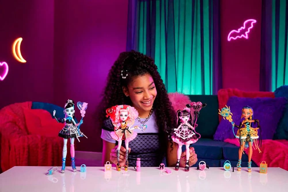 MonsterHigh™ Anziehpuppe Frankie Monster High schaurig-schöner Geburtstag