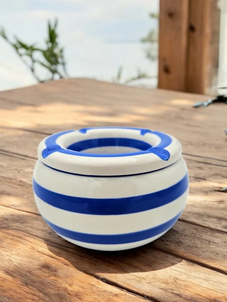 Meinposten Aschenbecher Sturmaschenbecher Mykonos Blau-Weiß Gestreift Keramik