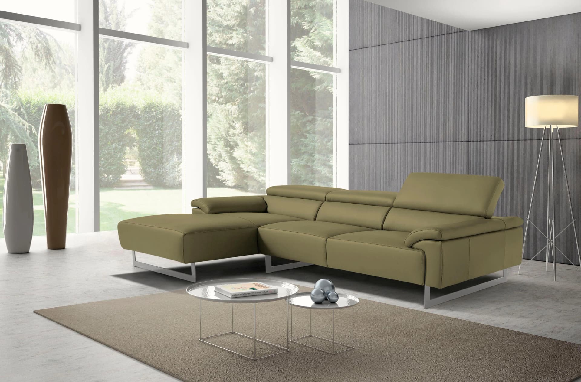 Ecksofa in Pistaziengrün mit Lederbezug und Polyätherschaum-Polsterung