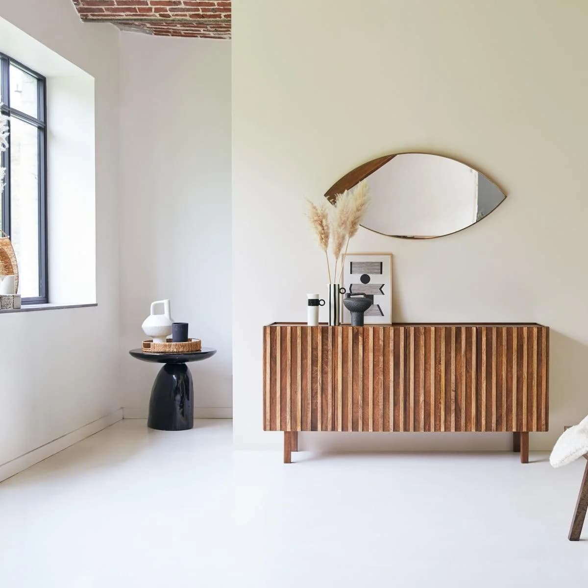 Tikamoon Sideboard Milo aus Massivem Mangoholz Braun
