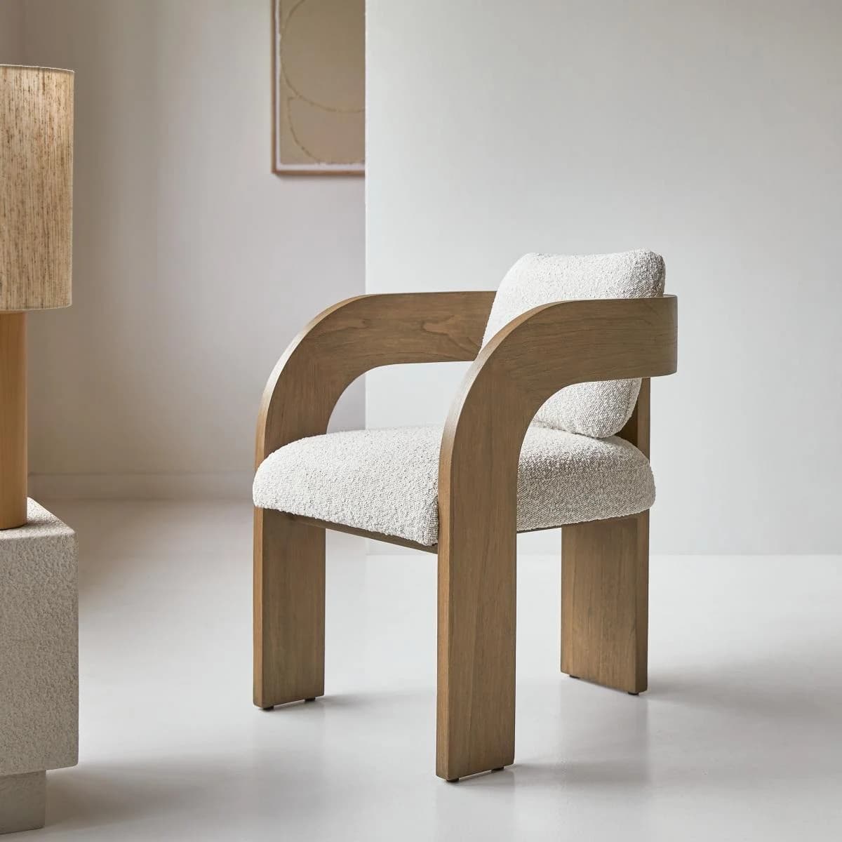 Tikamoon Stuhl Boti Massivholz Beige Boucléstoff